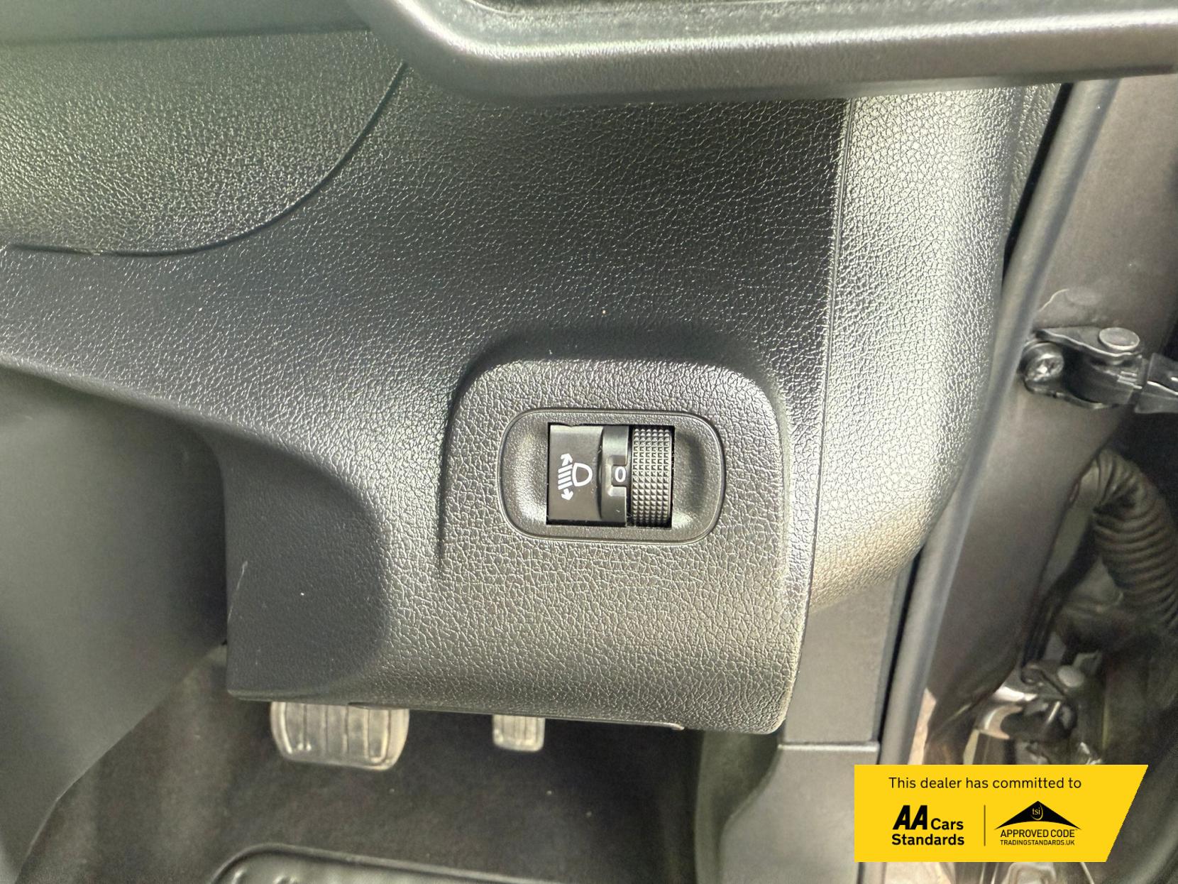 Peugeot e-Partner 800 50kWh Professional Premium + Standard Panel Van 5dr Electric Auto SWB (7.4kW Charger) (136 ps)