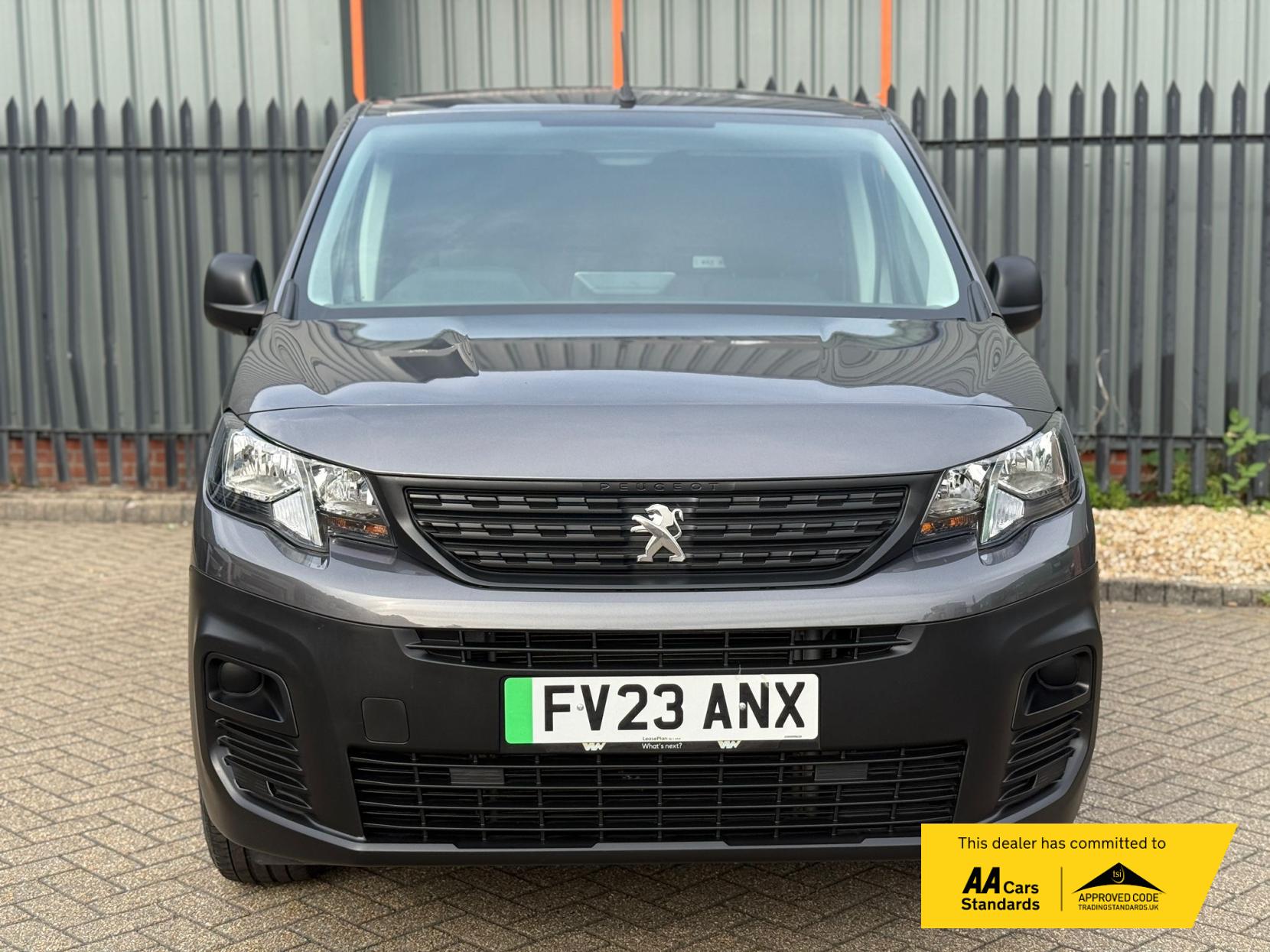 Peugeot e-Partner 800 50kWh Professional Premium + Standard Panel Van 5dr Electric Auto SWB (7.4kW Charger) (136 ps)