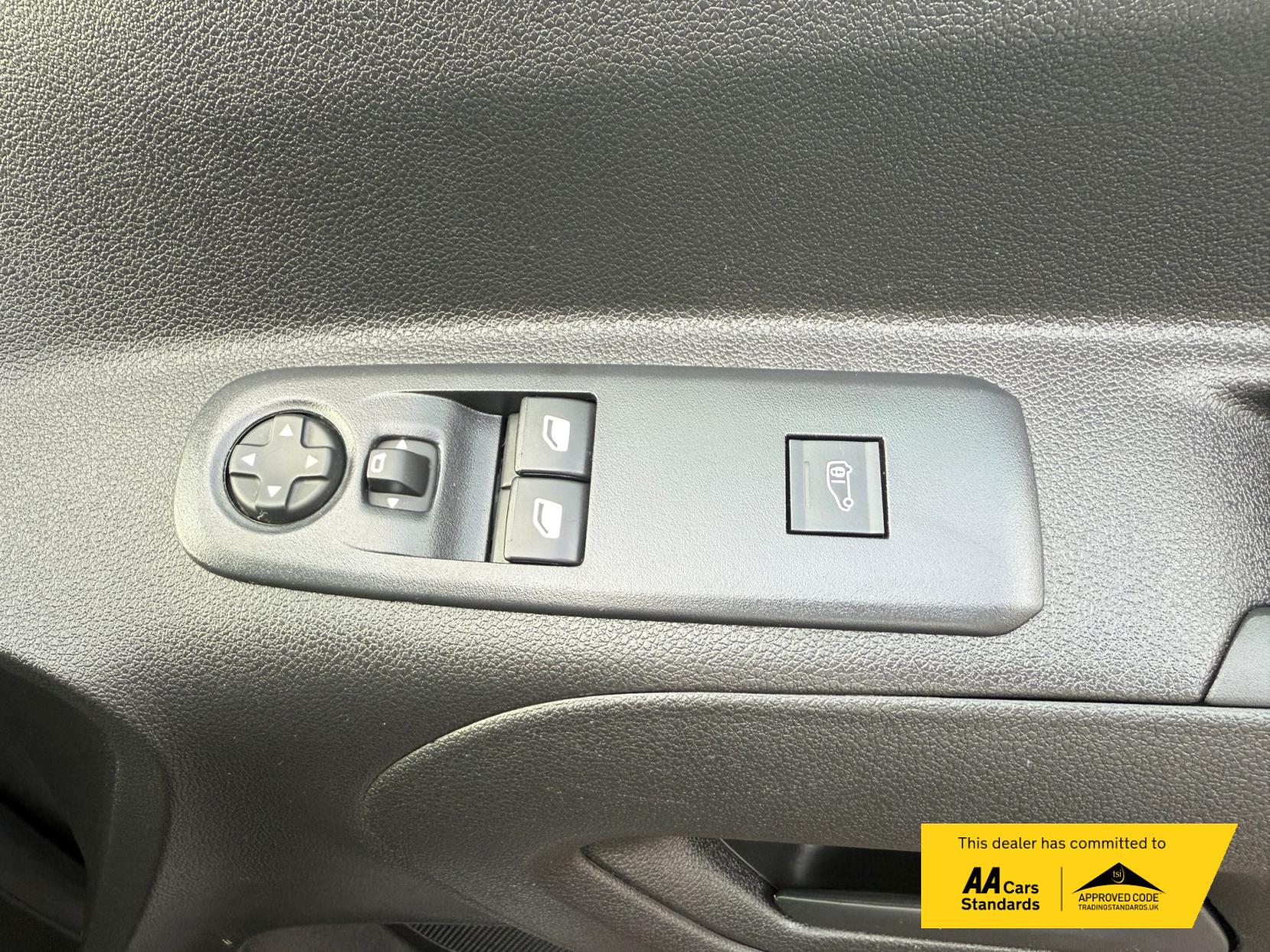 Peugeot e-Partner 800 50kWh Professional Premium + Standard Panel Van 5dr Electric Auto SWB (7.4kW Charger) (136 ps)