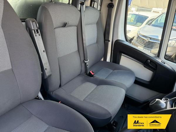 Peugeot Boxer 2.2 HDi 335 Chassis Cab 2dr Diesel Manual FWD L3 (240 g/km, 130 bhp)