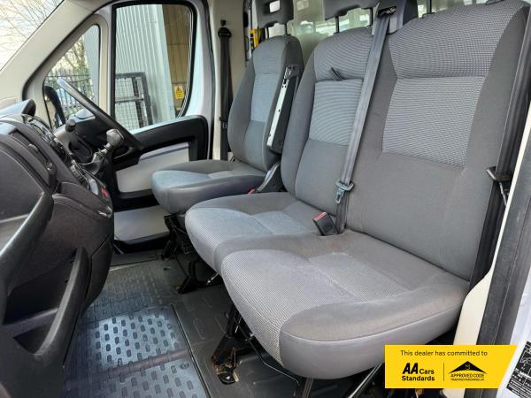 Peugeot Boxer 2.2 HDi 335 Chassis Cab 2dr Diesel Manual FWD L3 (240 g/km, 130 bhp)