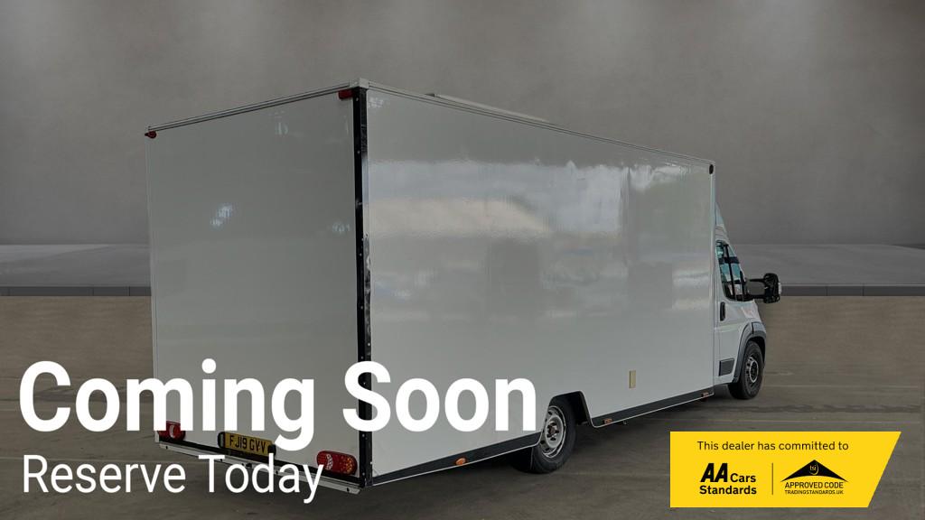 2019 Peugeot Boxer 2.0 BlueHDi 335 Built for Business Low Floor Luton 4dr Diesel Manual L3 Euro 6 (160 ps) - Thumbnail 4