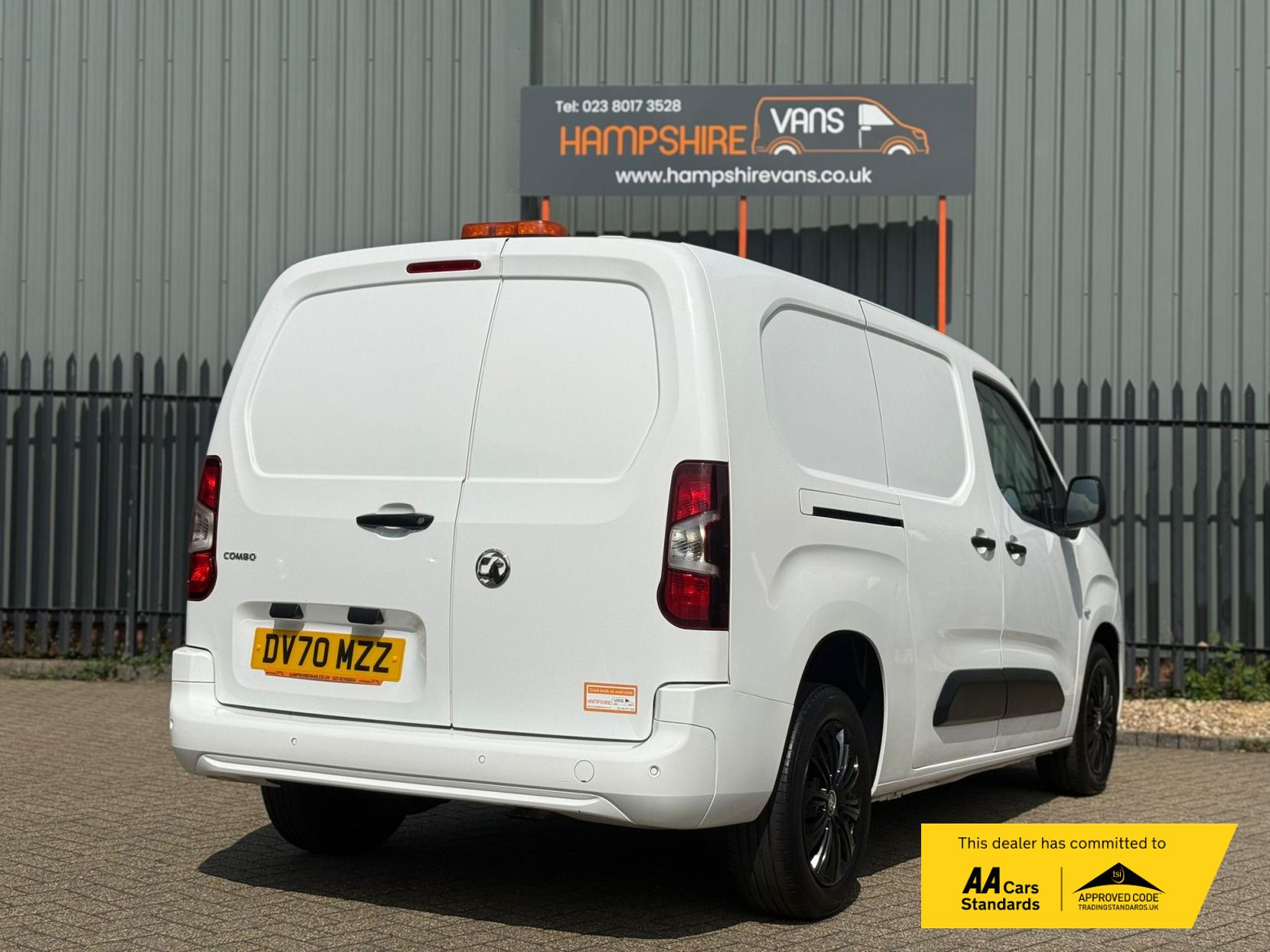 Vauxhall Combo 1.5 Turbo D 2300 Sportive Panel Van 4dr Diesel Manual L2 H1 Euro 6 (s/s) (100 ps)