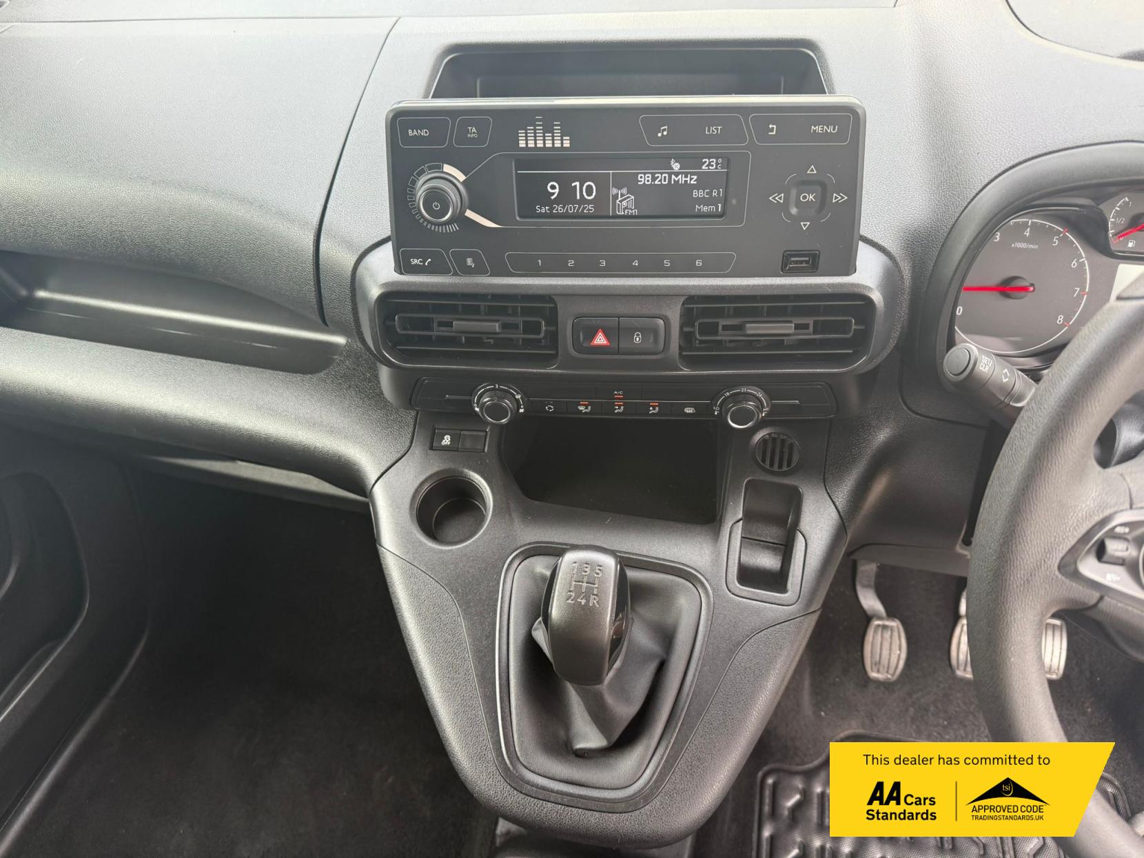 Vauxhall Combo 1.5 Turbo D 2300 Sportive Panel Van 4dr Diesel Manual L2 H1 Euro 6 (s/s) (100 ps)