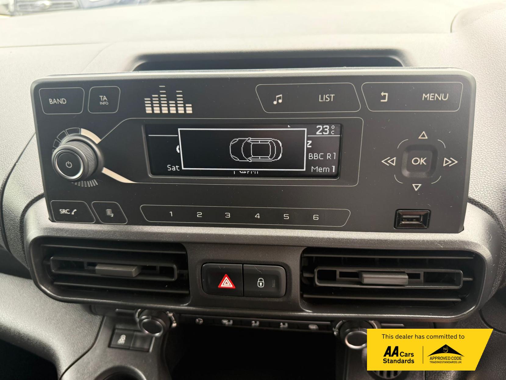 Vauxhall Combo 1.5 Turbo D 2300 Sportive Panel Van 4dr Diesel Manual L2 H1 Euro 6 (s/s) (100 ps)