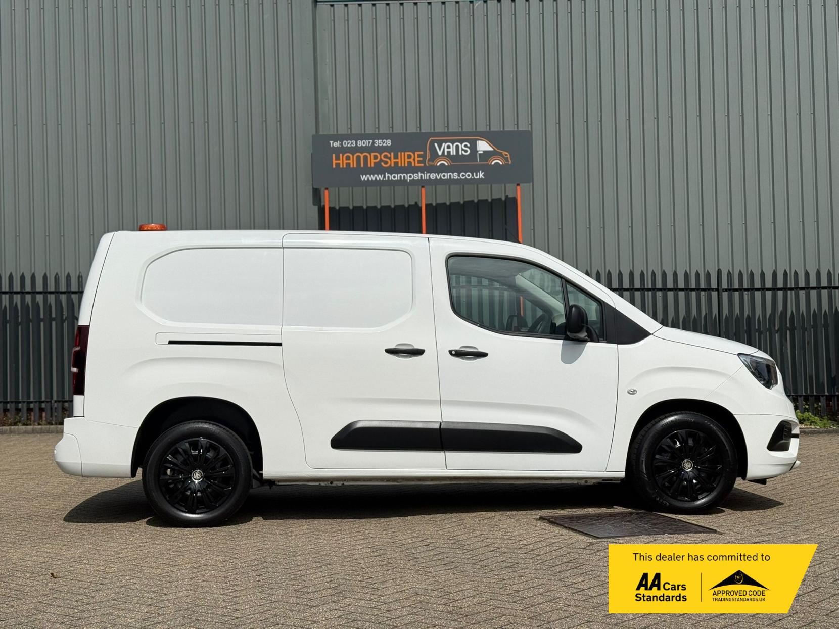 Vauxhall Combo 1.5 Turbo D 2300 Sportive Panel Van 4dr Diesel Manual L2 H1 Euro 6 (s/s) (100 ps)