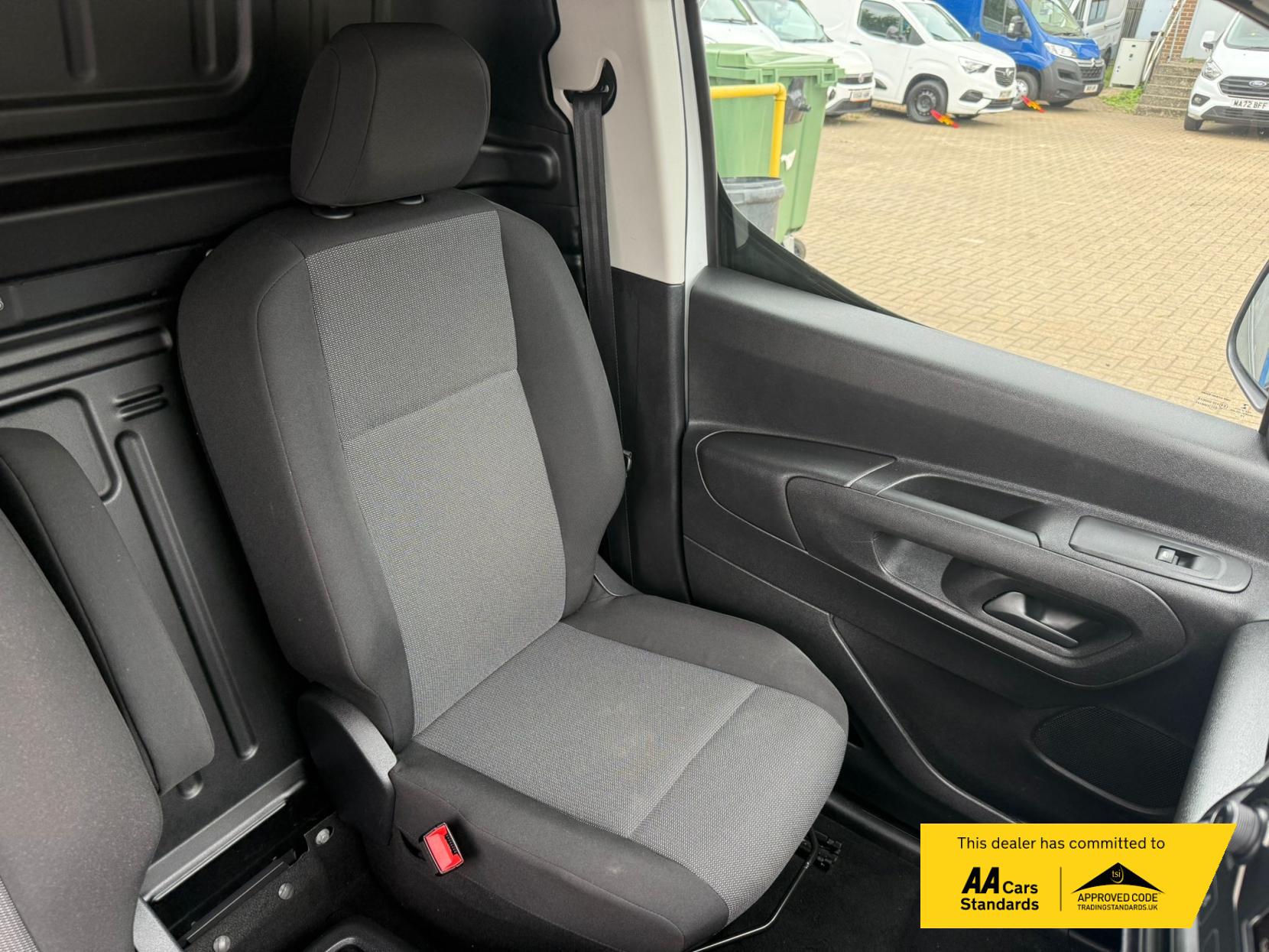 Vauxhall Combo 1.5 Turbo D 2300 Sportive Panel Van 4dr Diesel Manual L2 H1 Euro 6 (s/s) (100 ps)