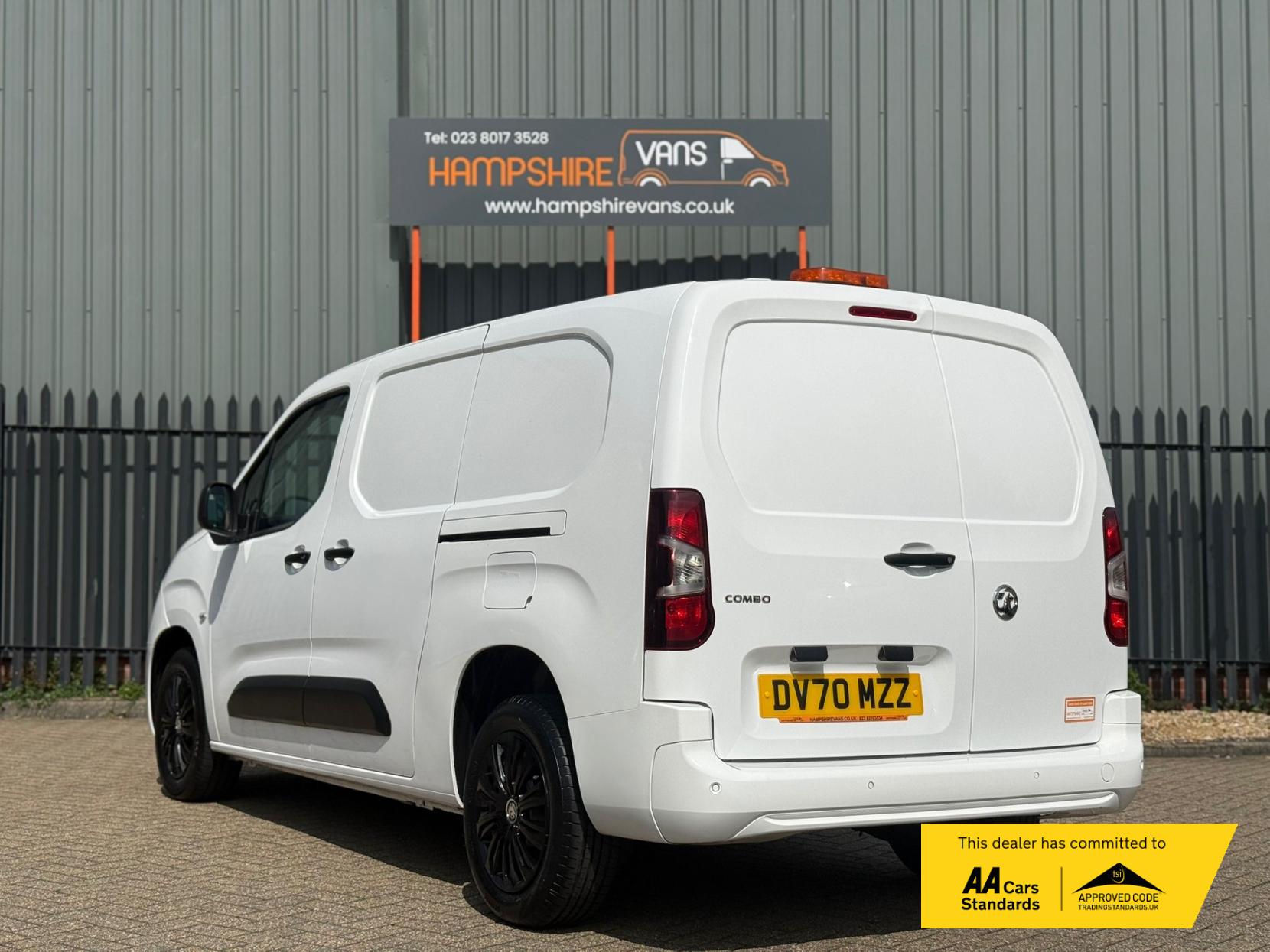Vauxhall Combo 1.5 Turbo D 2300 Sportive Panel Van 4dr Diesel Manual L2 H1 Euro 6 (s/s) (100 ps)