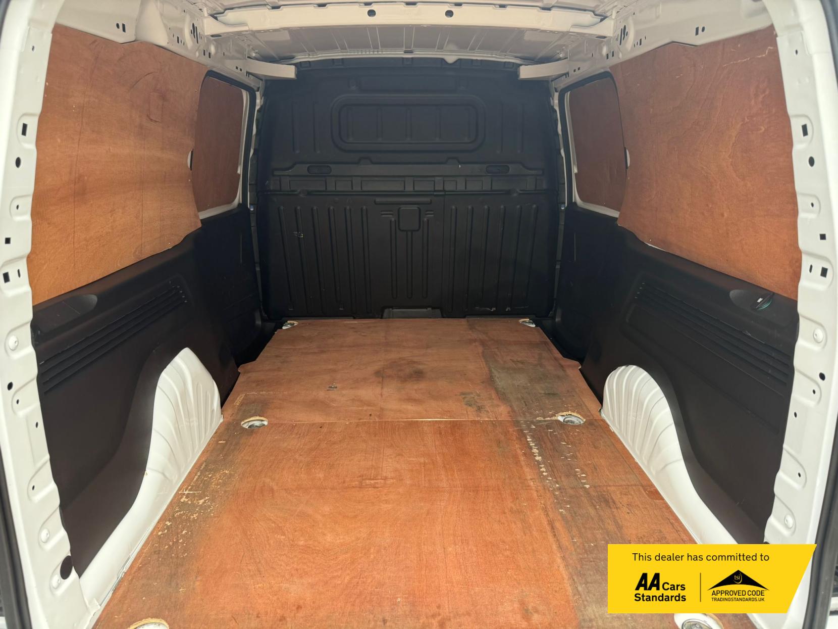 Vauxhall Combo 1.5 Turbo D 2300 Sportive Panel Van 4dr Diesel Manual L2 H1 Euro 6 (s/s) (100 ps)