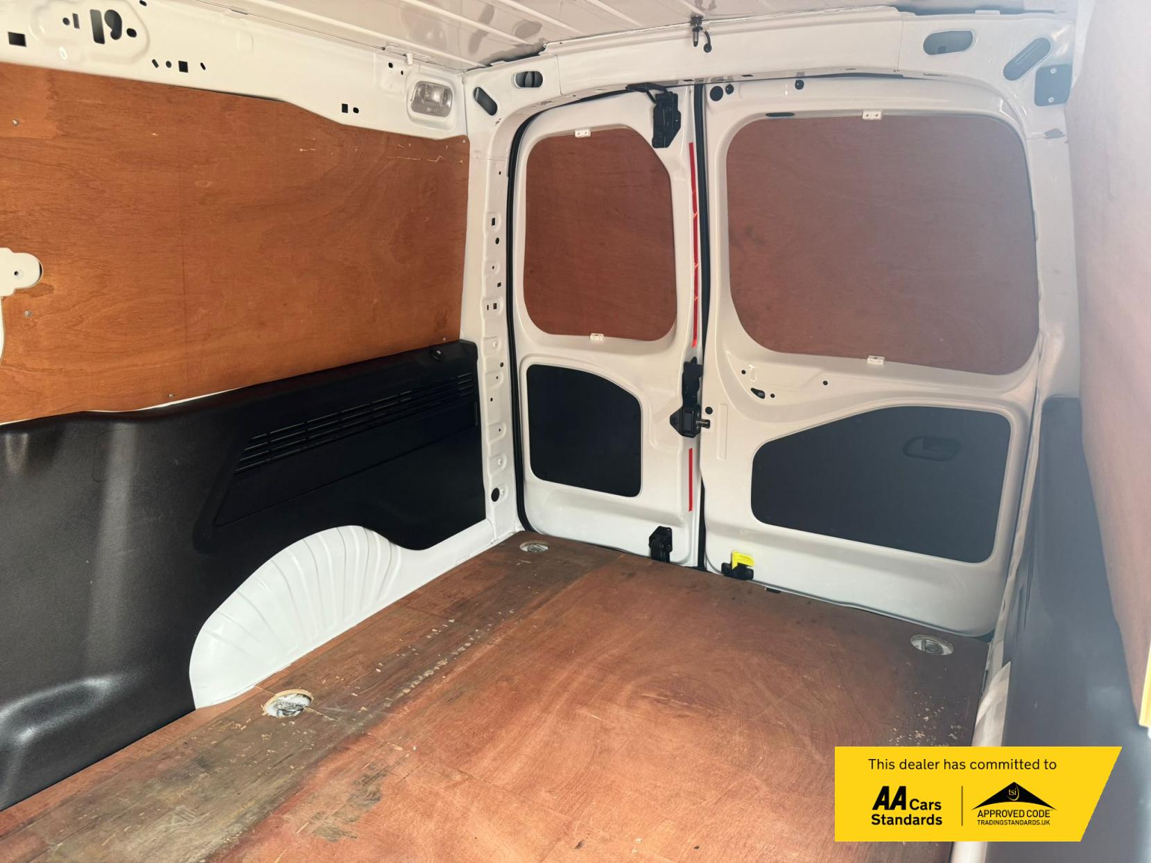 Vauxhall Combo 1.5 Turbo D 2300 Sportive Panel Van 4dr Diesel Manual L2 H1 Euro 6 (s/s) (100 ps)