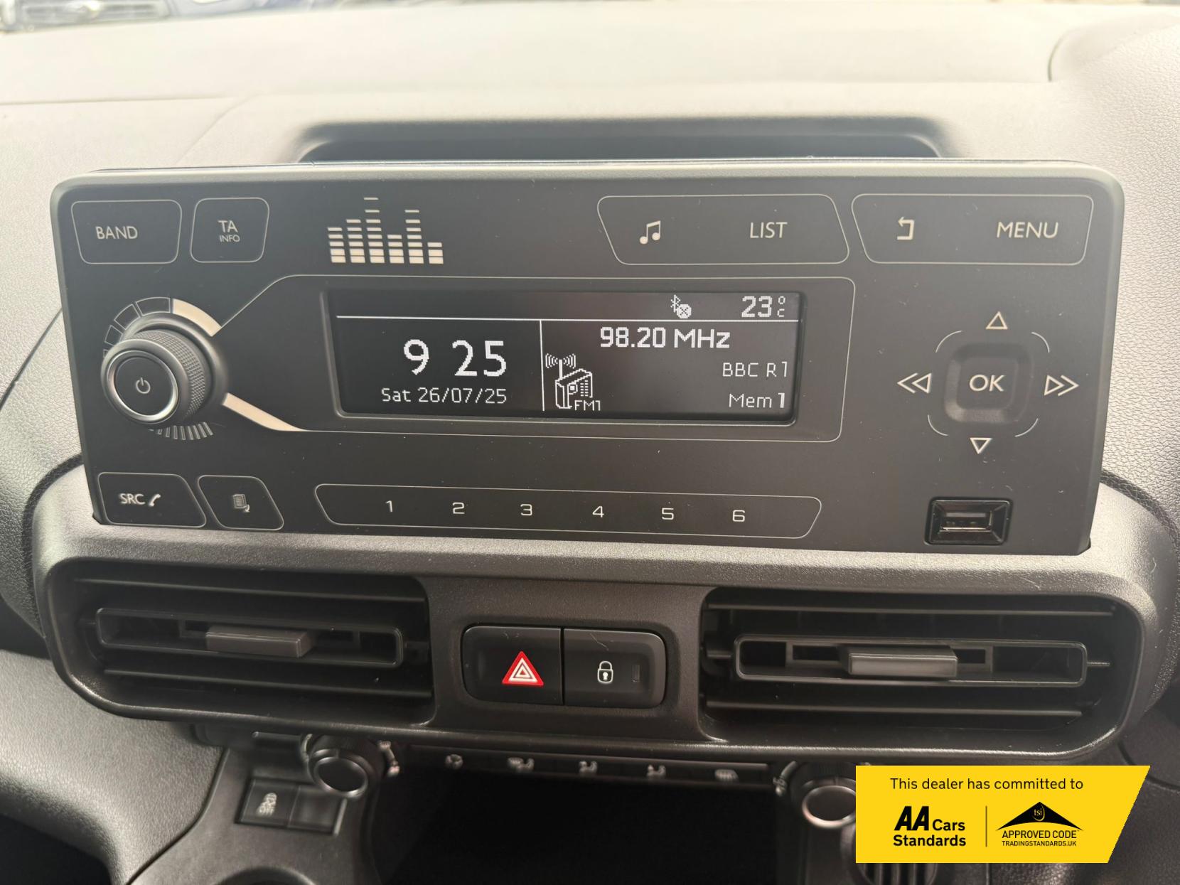 Vauxhall Combo 1.5 Turbo D 2300 Sportive Panel Van 4dr Diesel Manual L2 H1 Euro 6 (s/s) (100 ps)