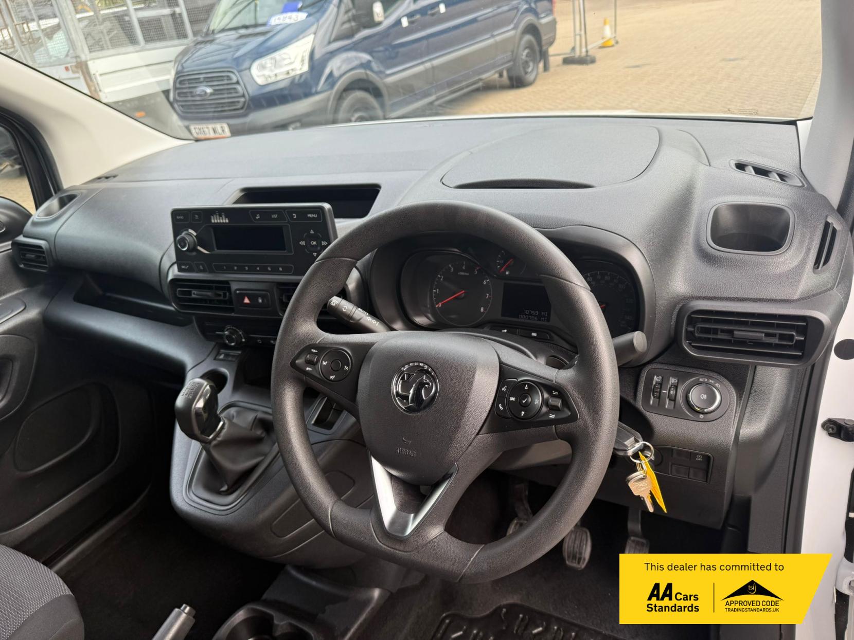 Vauxhall Combo 1.5 Turbo D 2300 Sportive Panel Van 4dr Diesel Manual L2 H1 Euro 6 (s/s) (100 ps)