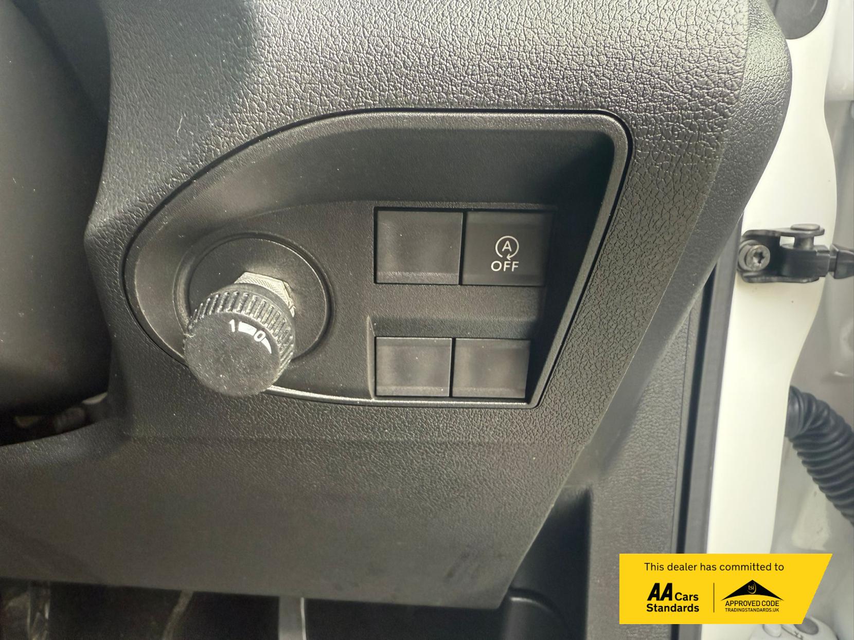 Vauxhall Combo 1.5 Turbo D 2300 Sportive Panel Van 4dr Diesel Manual L2 H1 Euro 6 (s/s) (100 ps)