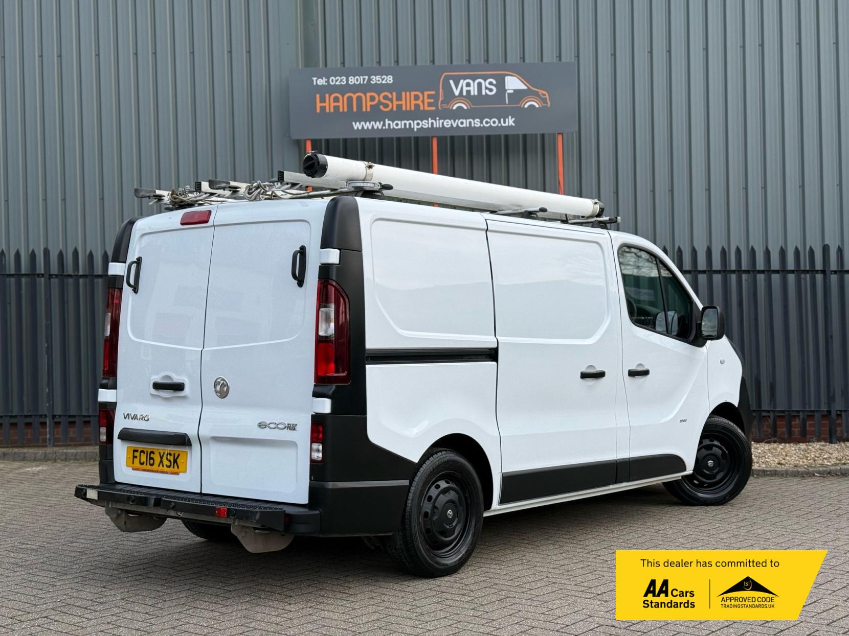 Vauxhall Vivaro 1.6 CDTi 2900 ecoFLEX Panel Van 5dr Diesel Manual L1 H1 Euro 5 (s/s) (90 ps)