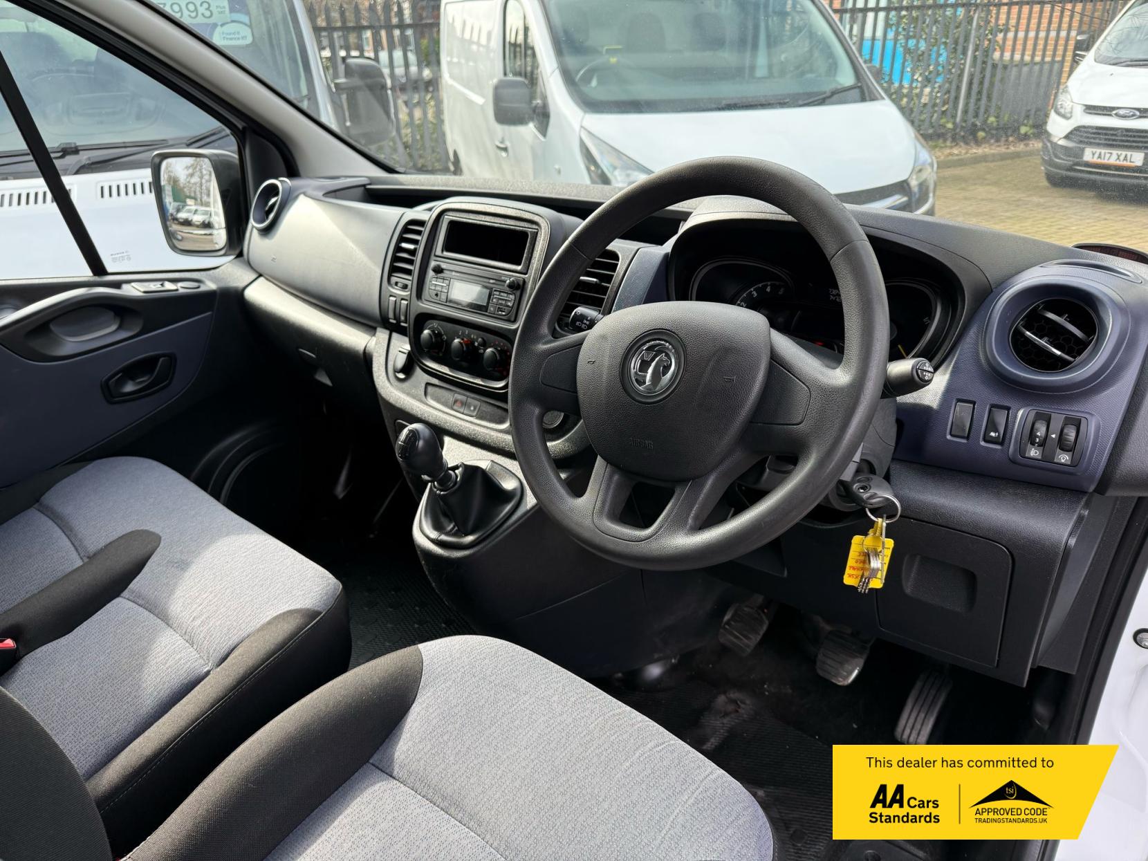 Vauxhall Vivaro 1.6 CDTi 2900 ecoFLEX Panel Van 5dr Diesel Manual L1 H1 Euro 5 (s/s) (90 ps)