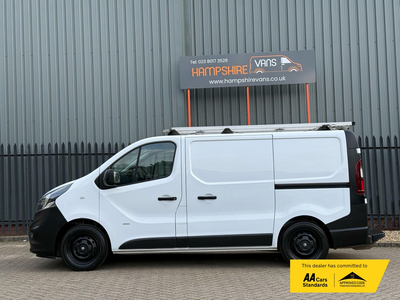 Vauxhall Vivaro 1.6 CDTi 2900 ecoFLEX Panel Van 5dr Diesel Manual L1 H1 Euro 5 (s/s) (90 ps)