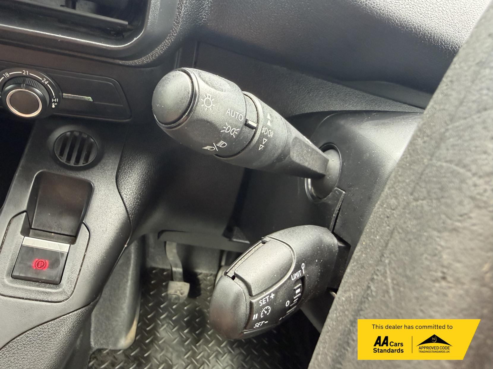 2019 Peugeot Partner 1.5 BlueHDi 1000 Professional Standard Panel Van 5dr Diesel Manual SWB Euro 6 (100 bhp) - Thumbnail 32