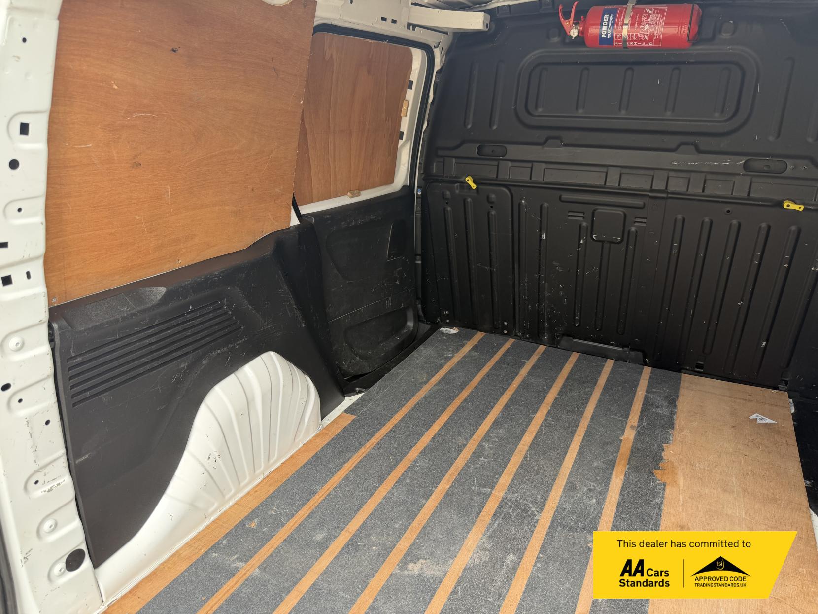 2019 Peugeot Partner 1.5 BlueHDi 1000 Professional Standard Panel Van 5dr Diesel Manual SWB Euro 6 (100 bhp) - Thumbnail 20