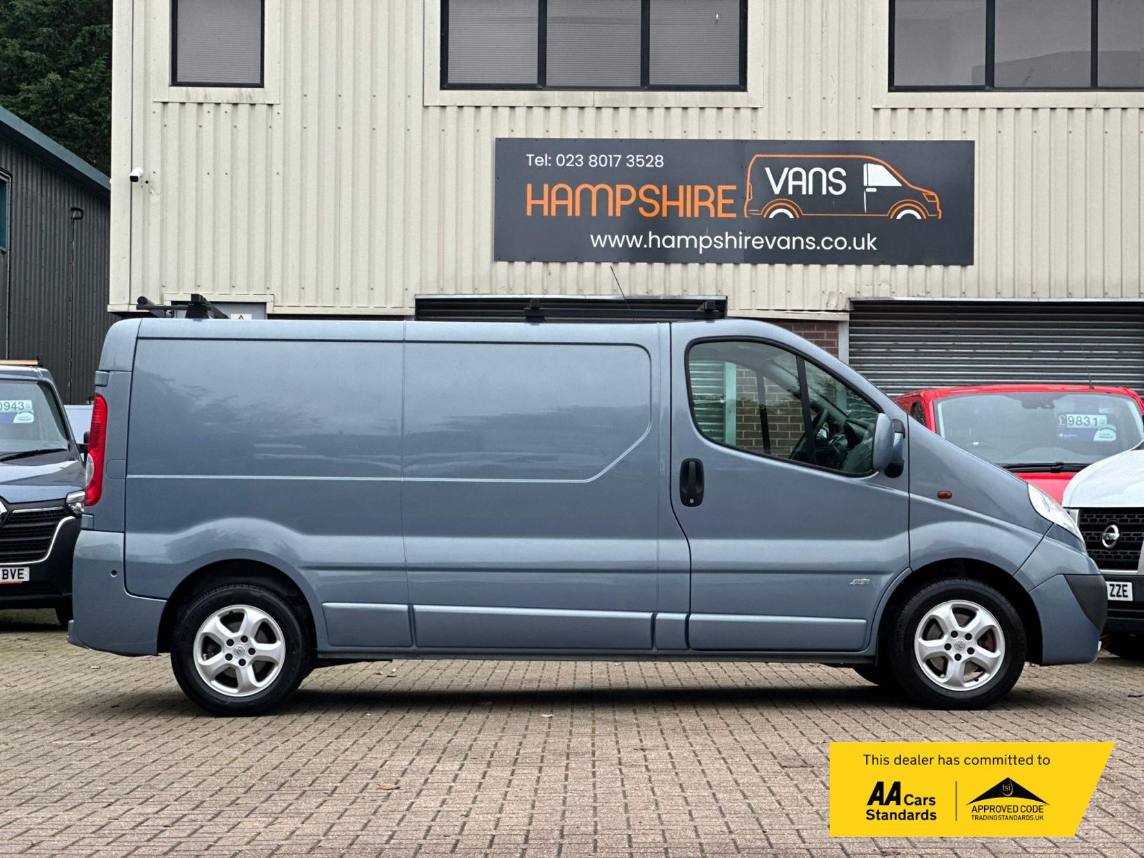 Vauxhall Vivaro 2.0 2900 CDTi Sportive Panel Van 4dr Diesel Manual FWD L3 (195 g/km, 113 bhp)