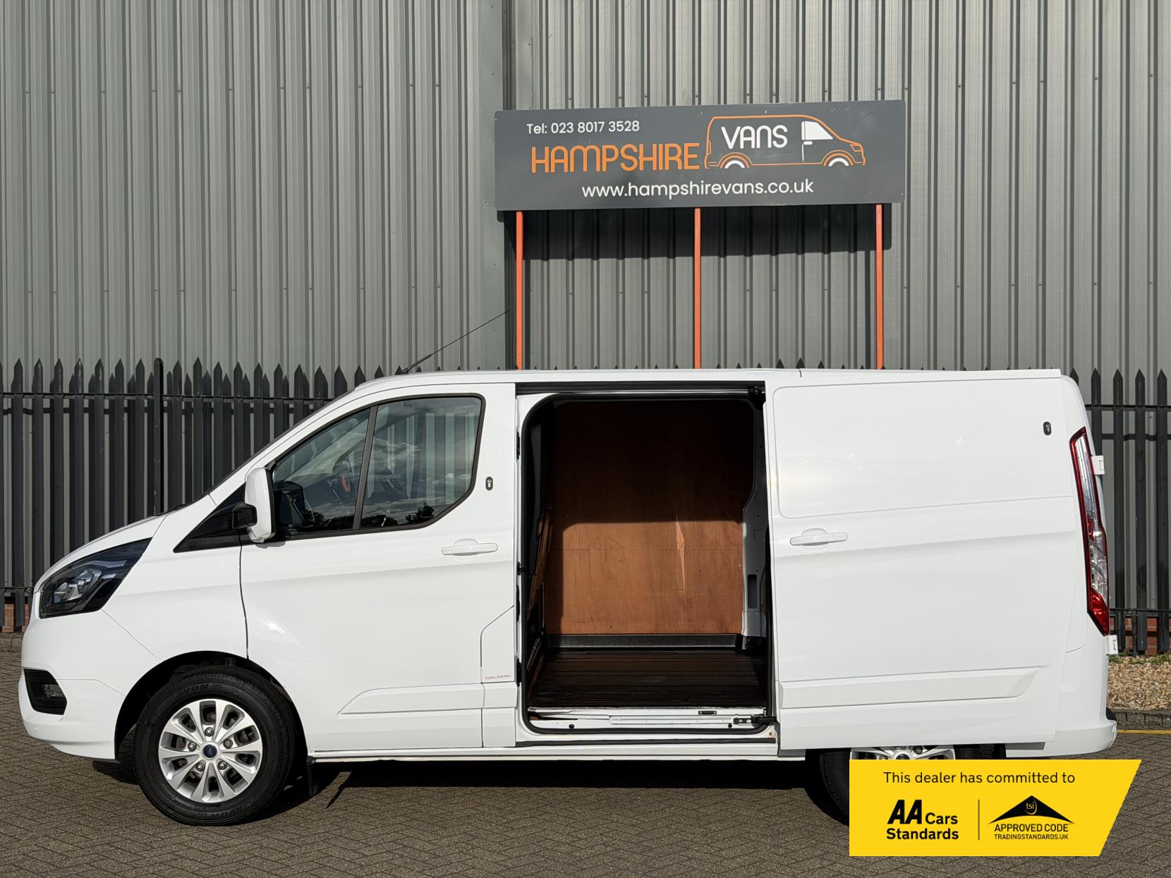 Ford Transit Custom 2.0 300 EcoBlue Limited Panel Van 5dr Diesel Manual L1 H1 Euro 6 (s/s) (130 ps)