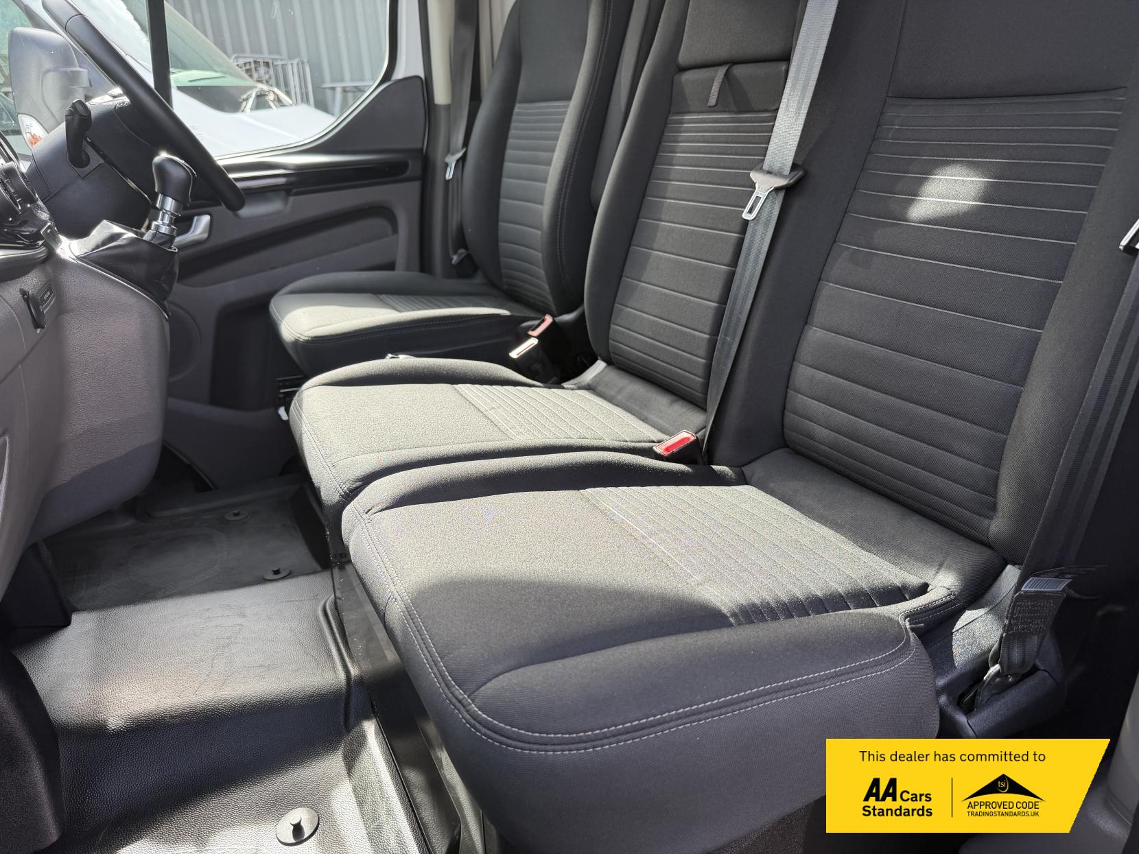 Ford Transit Custom 2.0 300 EcoBlue Limited Panel Van 5dr Diesel Manual L1 H1 Euro 6 (s/s) (130 ps)