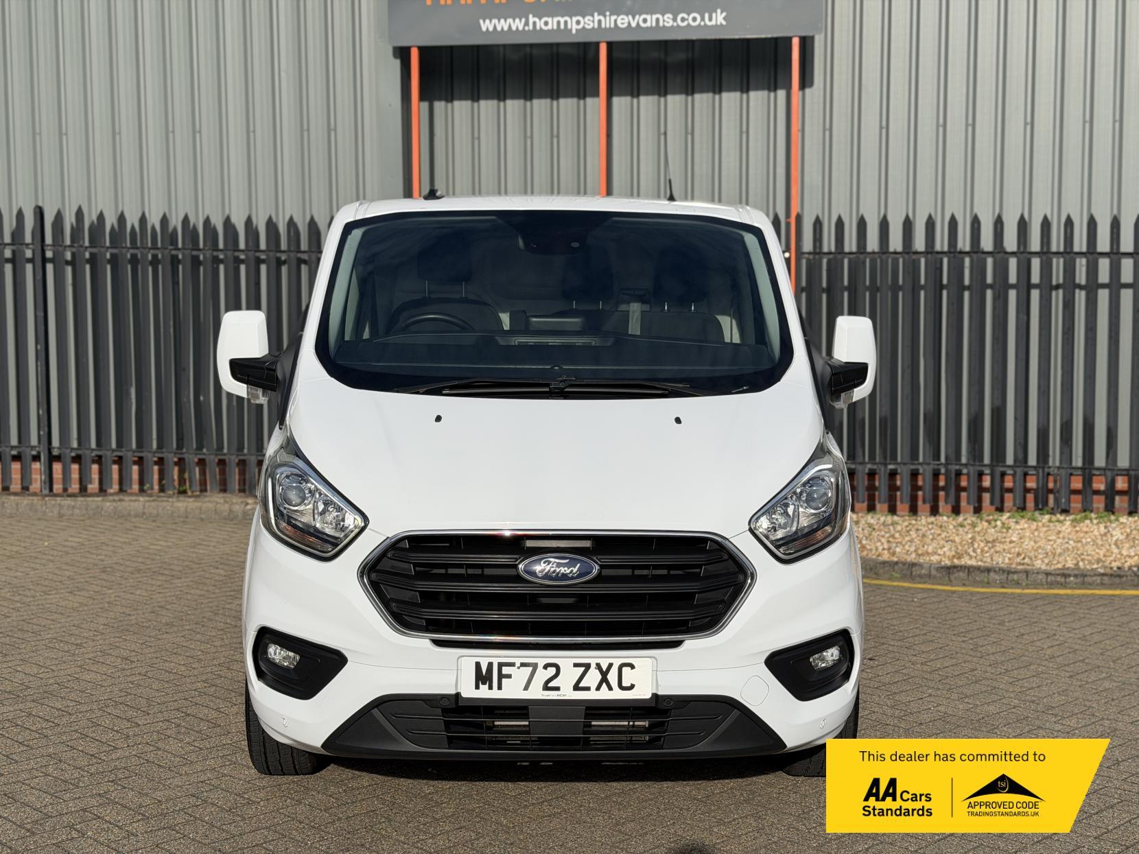 Ford Transit Custom 2.0 300 EcoBlue Limited Panel Van 5dr Diesel Manual L1 H1 Euro 6 (s/s) (130 ps)