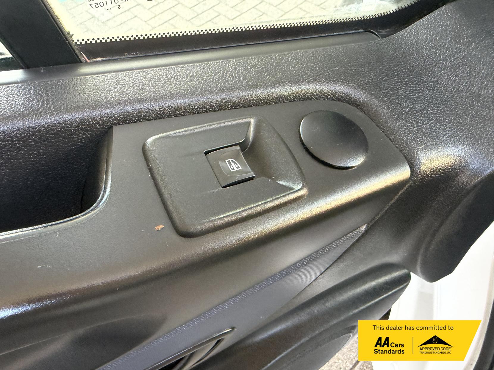 Vauxhall Vivaro 1.6 CDTi 2900 ecoFLEX Panel Van 5dr Diesel Manual L1 H1 Euro 6 (s/s) (95 ps)