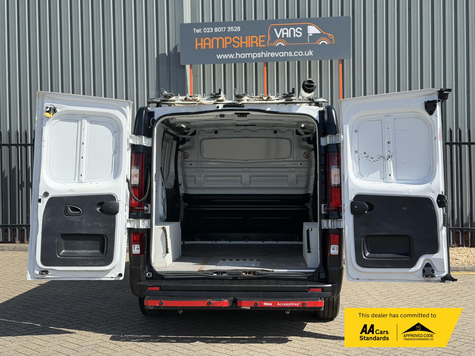 Vauxhall Vivaro 1.6 CDTi 2900 ecoFLEX Panel Van 5dr Diesel Manual L1 H1 Euro 6 (s/s) (95 ps)