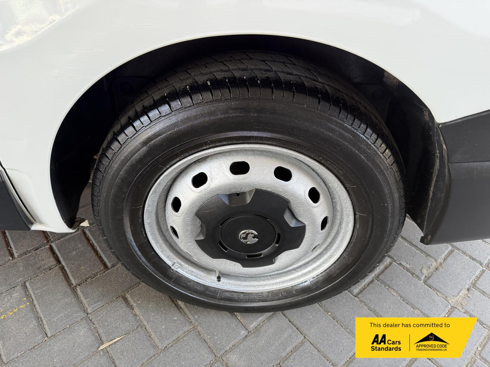 Vauxhall Vivaro 1.6 CDTi 2900 ecoFLEX Panel Van 5dr Diesel Manual L1 H1 Euro 6 (s/s) (95 ps)