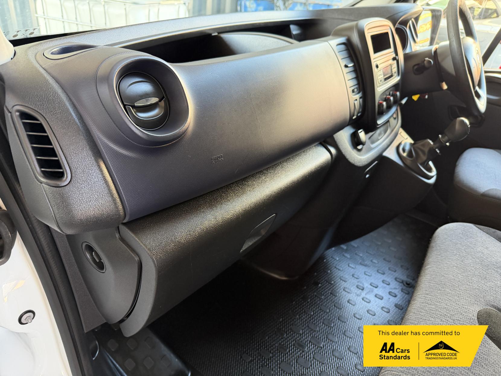 Vauxhall Vivaro 1.6 CDTi 2900 ecoFLEX Panel Van 5dr Diesel Manual L1 H1 Euro 6 (s/s) (95 ps)