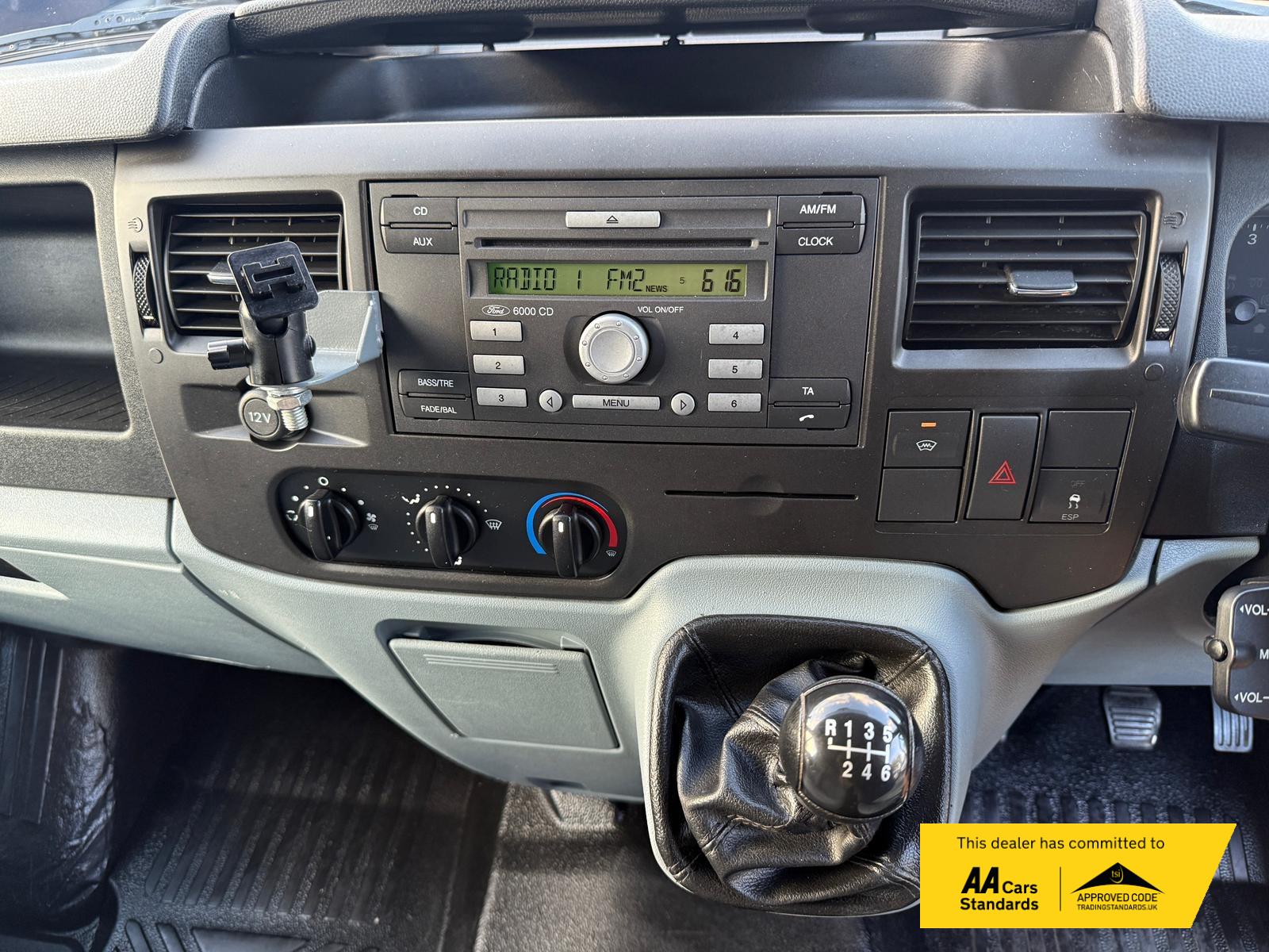 Ford Transit 2.2 TDCi 350 Panel Van 3dr Diesel Manual FWD L2 H3 (209 g/km, 123 bhp)