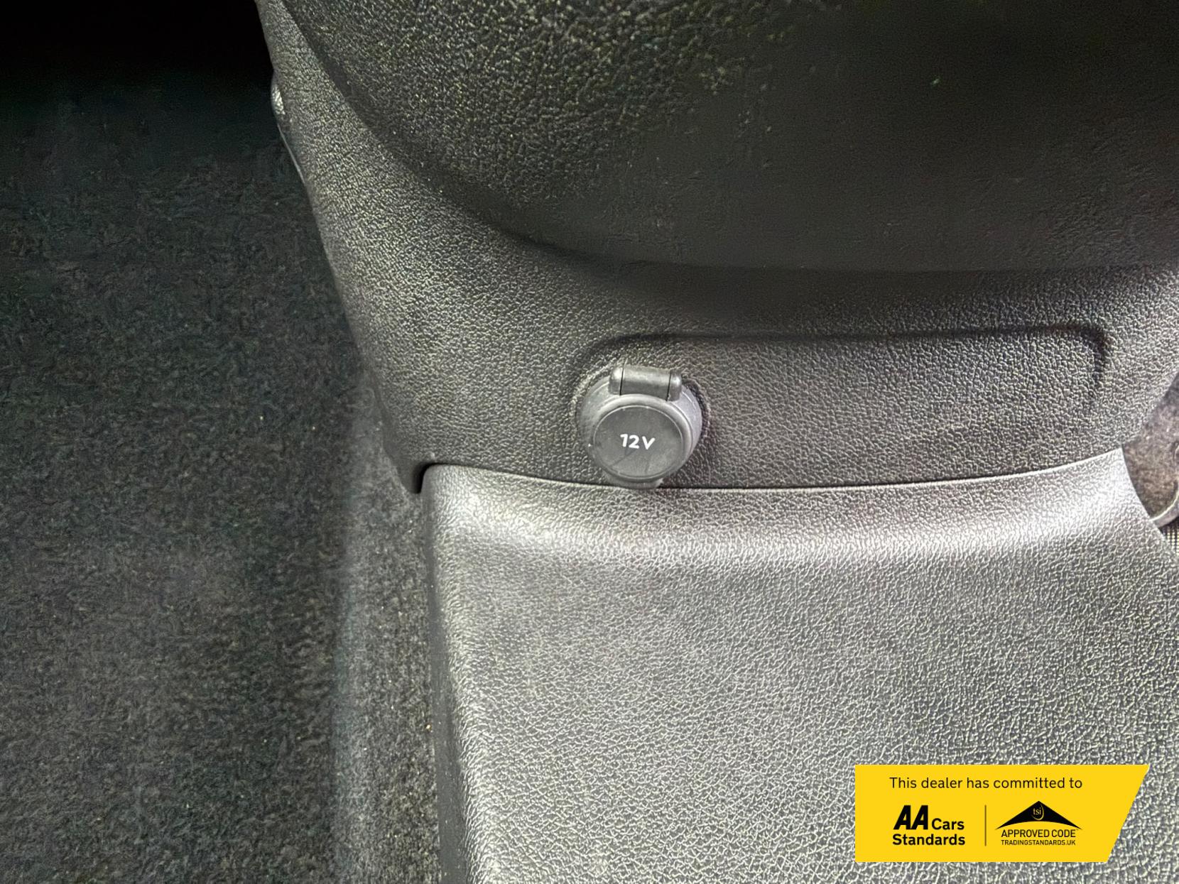 2022 Vauxhall Combo 1.5 Turbo D 2300 Sportive Panel Van 5dr Diesel Manual L1 H1 Euro 6 (100 ps) - Thumbnail 42
