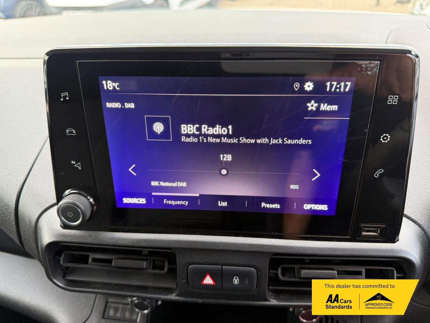 2022 Vauxhall Combo 1.5 Turbo D 2300 Sportive Panel Van 5dr Diesel Manual L1 H1 Euro 6 (100 ps) - Thumbnail 33