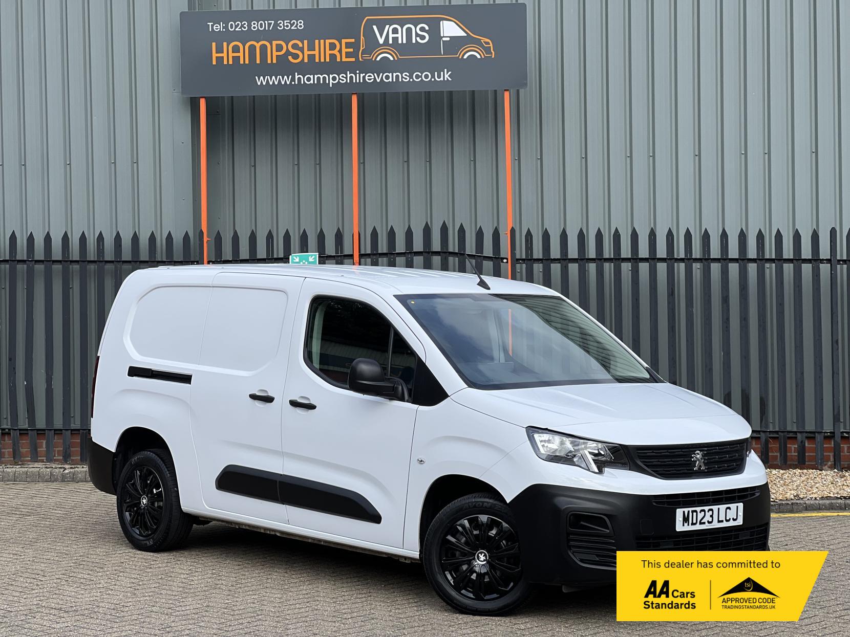 Peugeot Partner 1.5 BlueHDi 950 Professional Premium + Long Panel Van 6dr Diesel Manual LWB Euro 6 (s/s) (100 bhp)