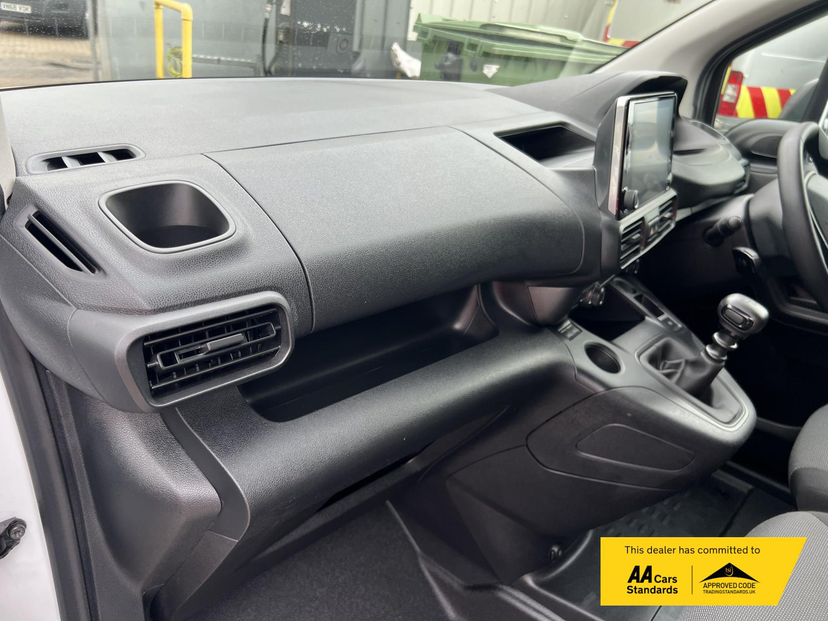Peugeot Partner 1.5 BlueHDi 950 Professional Premium + Long Panel Van 6dr Diesel Manual LWB Euro 6 (s/s) (100 bhp)