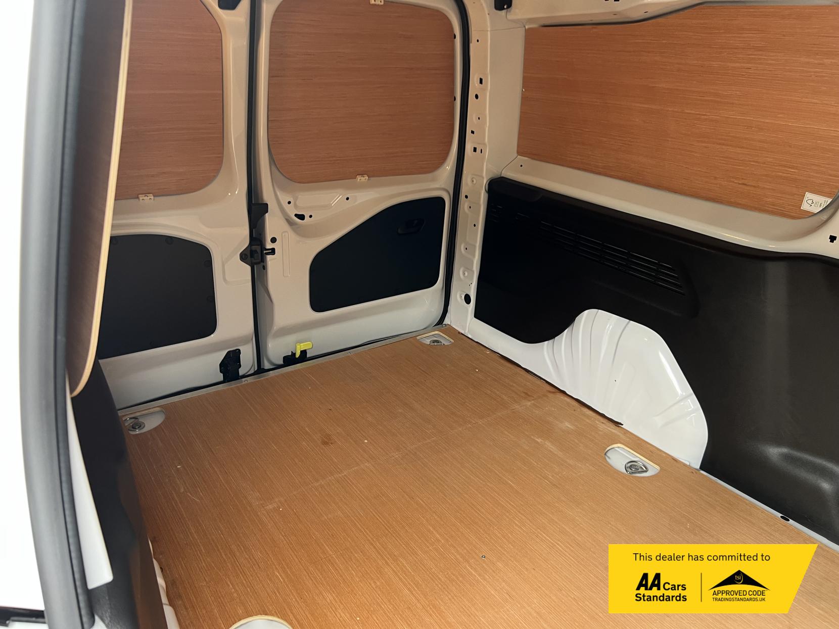 Peugeot Partner 1.5 BlueHDi 950 Professional Premium + Long Panel Van 6dr Diesel Manual LWB Euro 6 (s/s) (100 bhp)