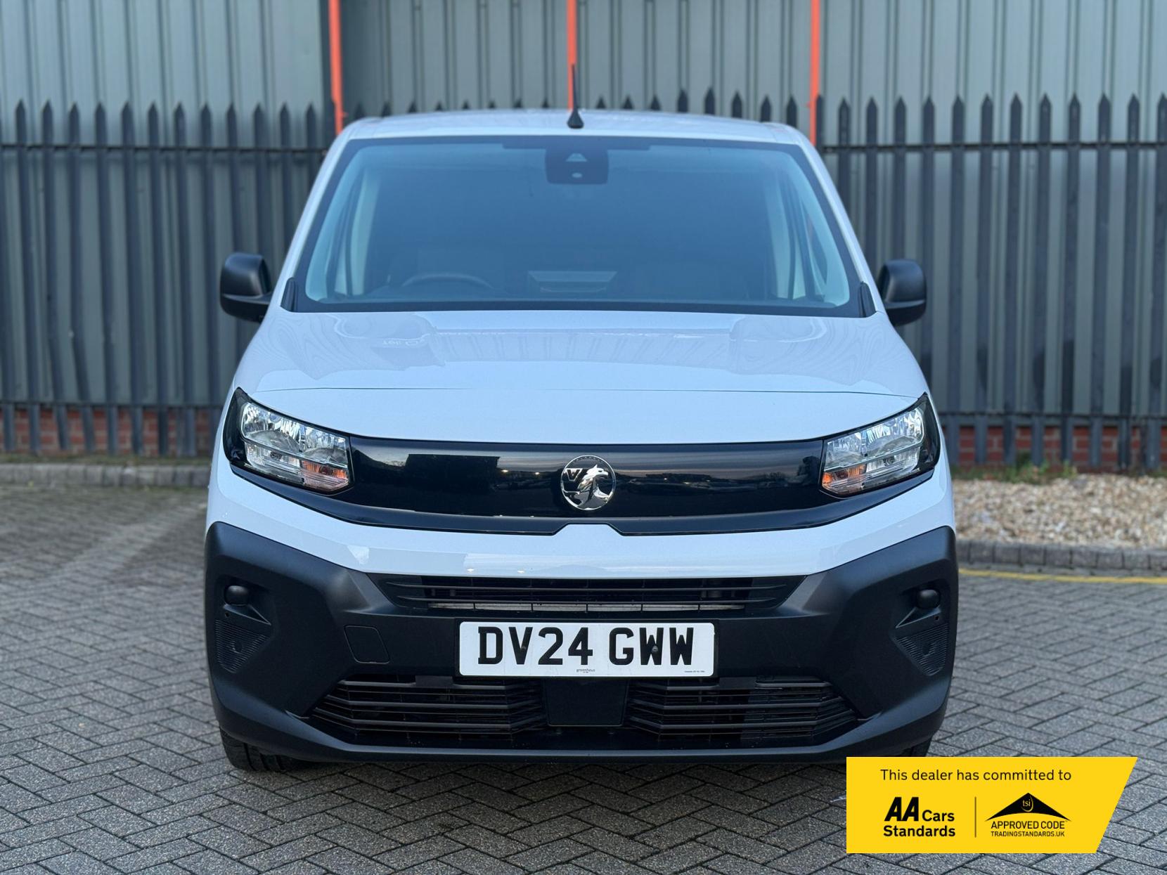 Vauxhall Combo 1.5 Turbo D 2300 Prime Panel Van 5dr Diesel Manual SWB Euro 6 (s/s) (100 ps)