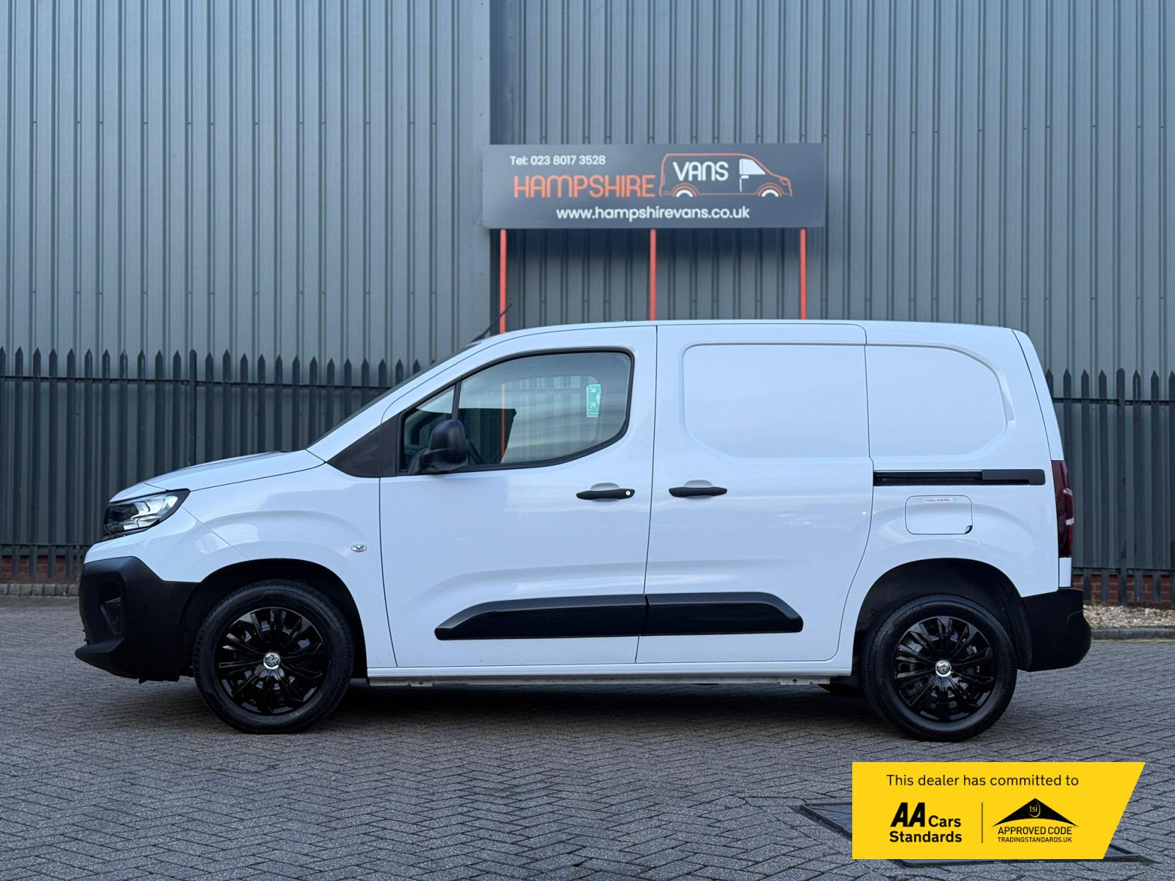 Vauxhall Combo 1.5 Turbo D 2300 Prime Panel Van 5dr Diesel Manual SWB Euro 6 (s/s) (100 ps)