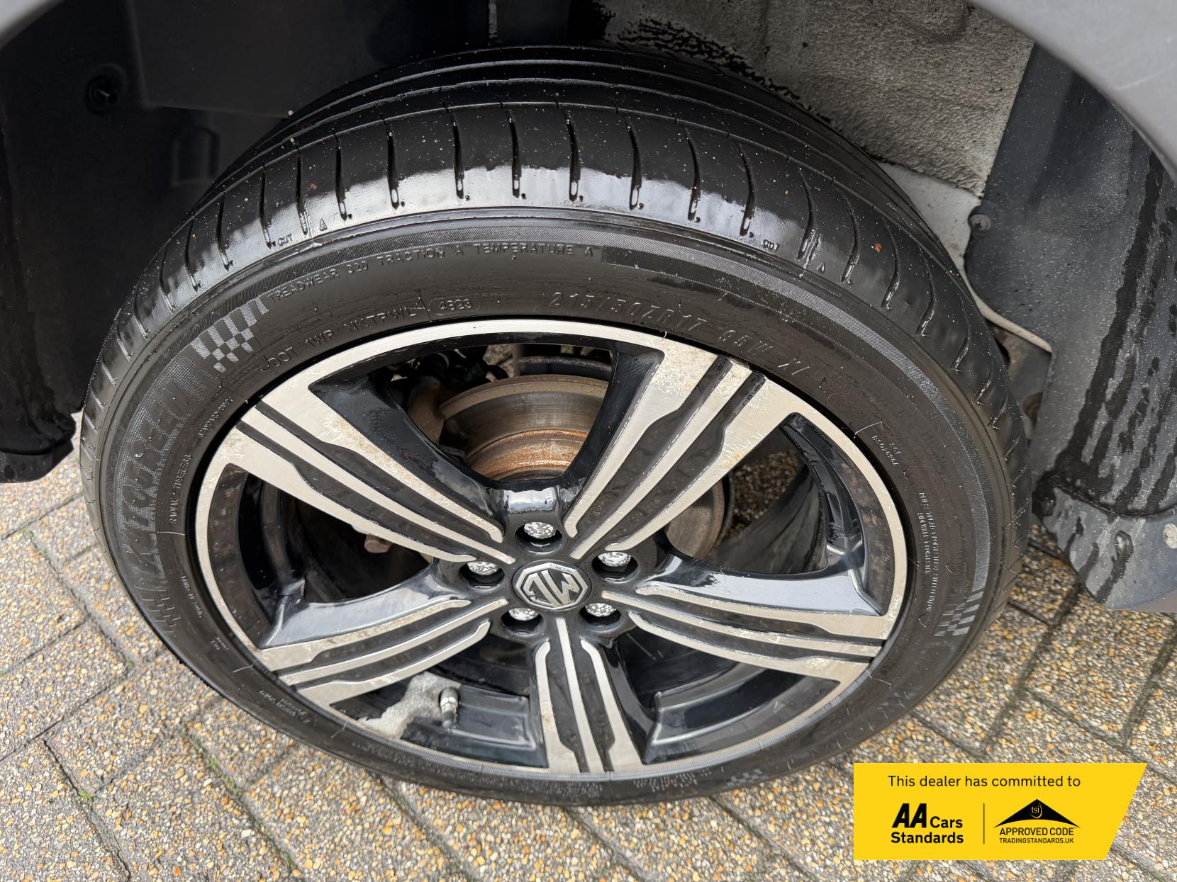 MG MG ZS 1.5 VTi-TECH Exclusive SUV 5dr Petrol Manual Euro 6 (s/s) (106 ps)