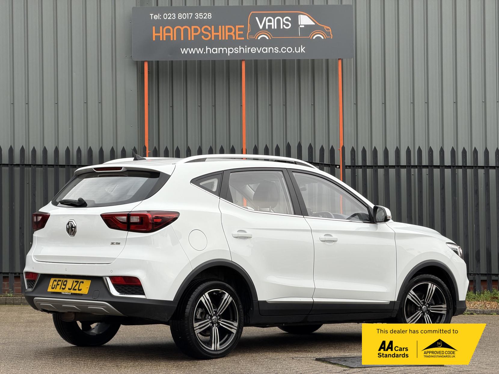 MG MG ZS 1.5 VTi-TECH Exclusive SUV 5dr Petrol Manual Euro 6 (s/s) (106 ps)