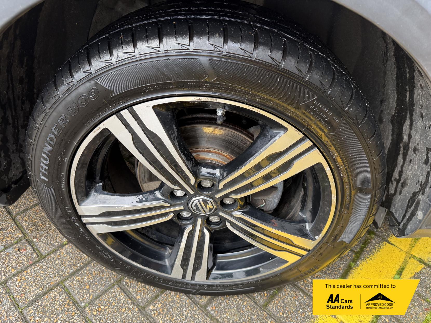 MG MG ZS 1.5 VTi-TECH Exclusive SUV 5dr Petrol Manual Euro 6 (s/s) (106 ps)