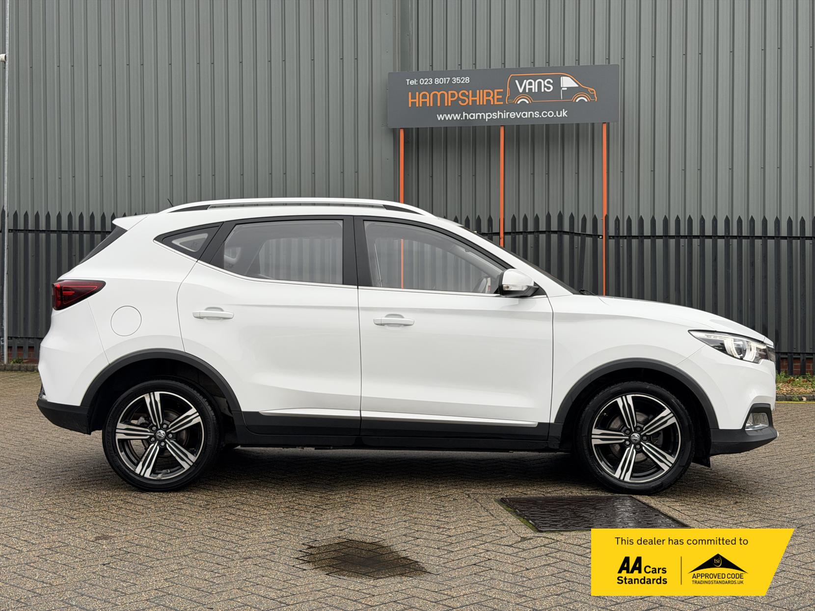 MG MG ZS 1.5 VTi-TECH Exclusive SUV 5dr Petrol Manual Euro 6 (s/s) (106 ps)