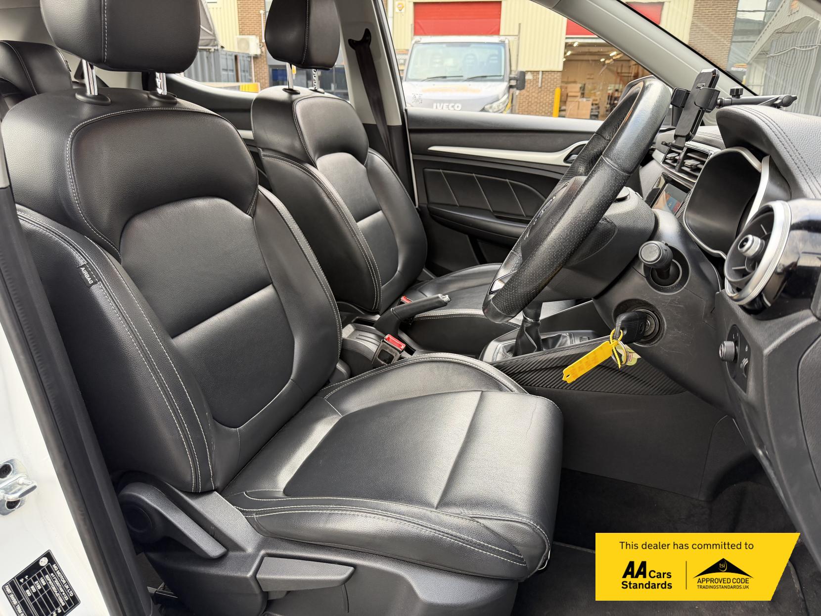 MG MG ZS 1.5 VTi-TECH Exclusive SUV 5dr Petrol Manual Euro 6 (s/s) (106 ps)