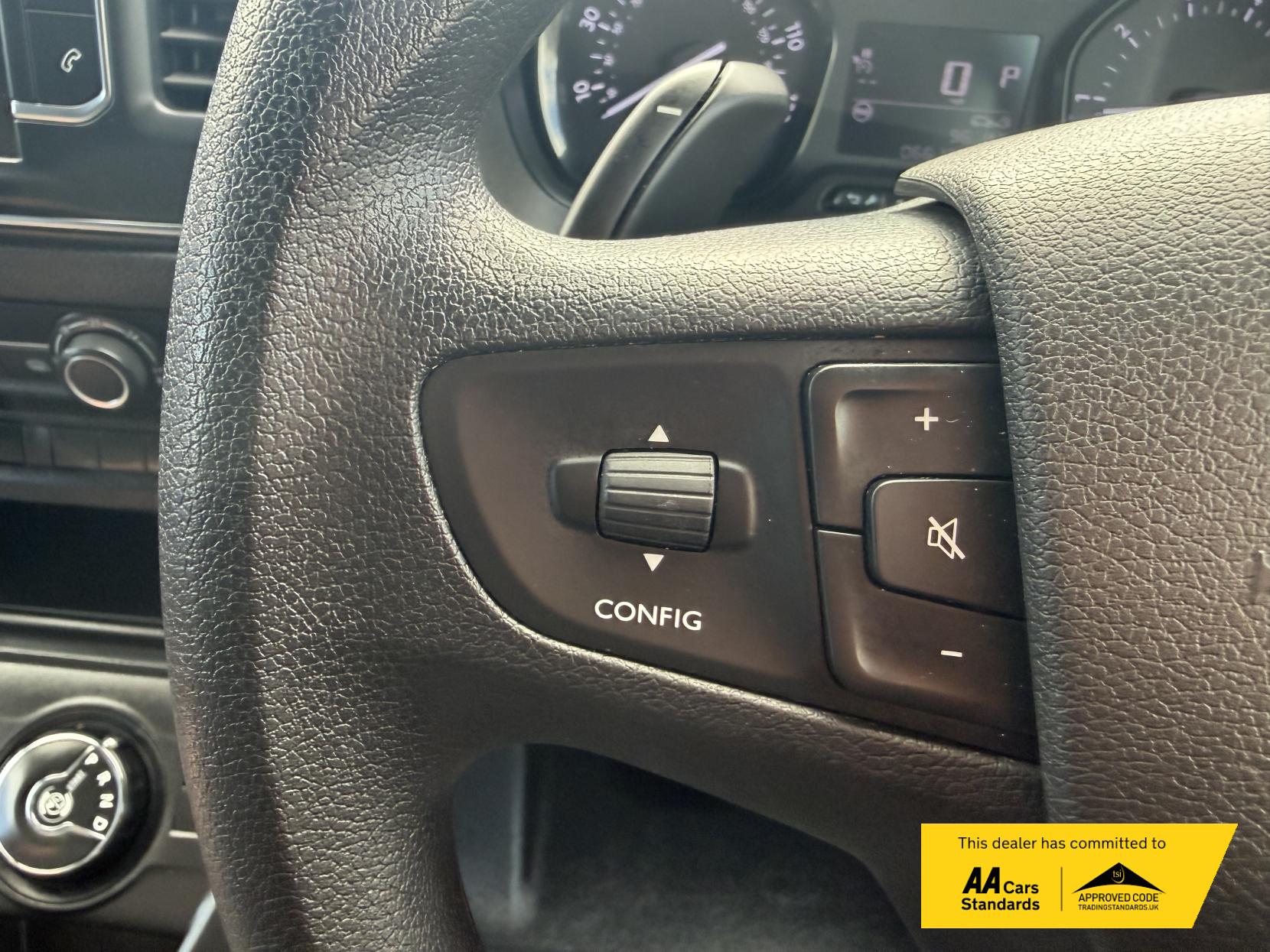 Vauxhall Vivaro 2.0 Turbo D 3100 Elite Panel Van 5dr Diesel Auto L1 H1 Euro 6 (s/s) (180 ps)