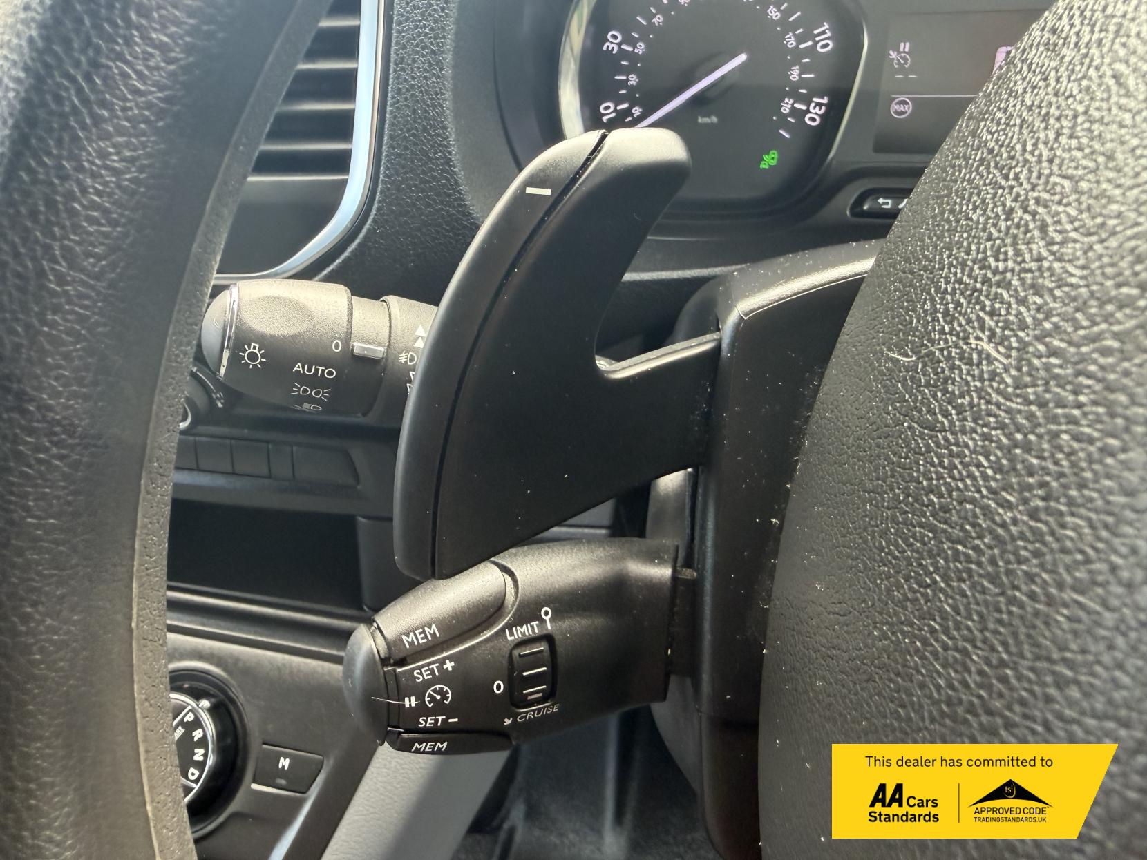 Vauxhall Vivaro 2.0 Turbo D 3100 Elite Panel Van 5dr Diesel Auto L1 H1 Euro 6 (s/s) (180 ps)