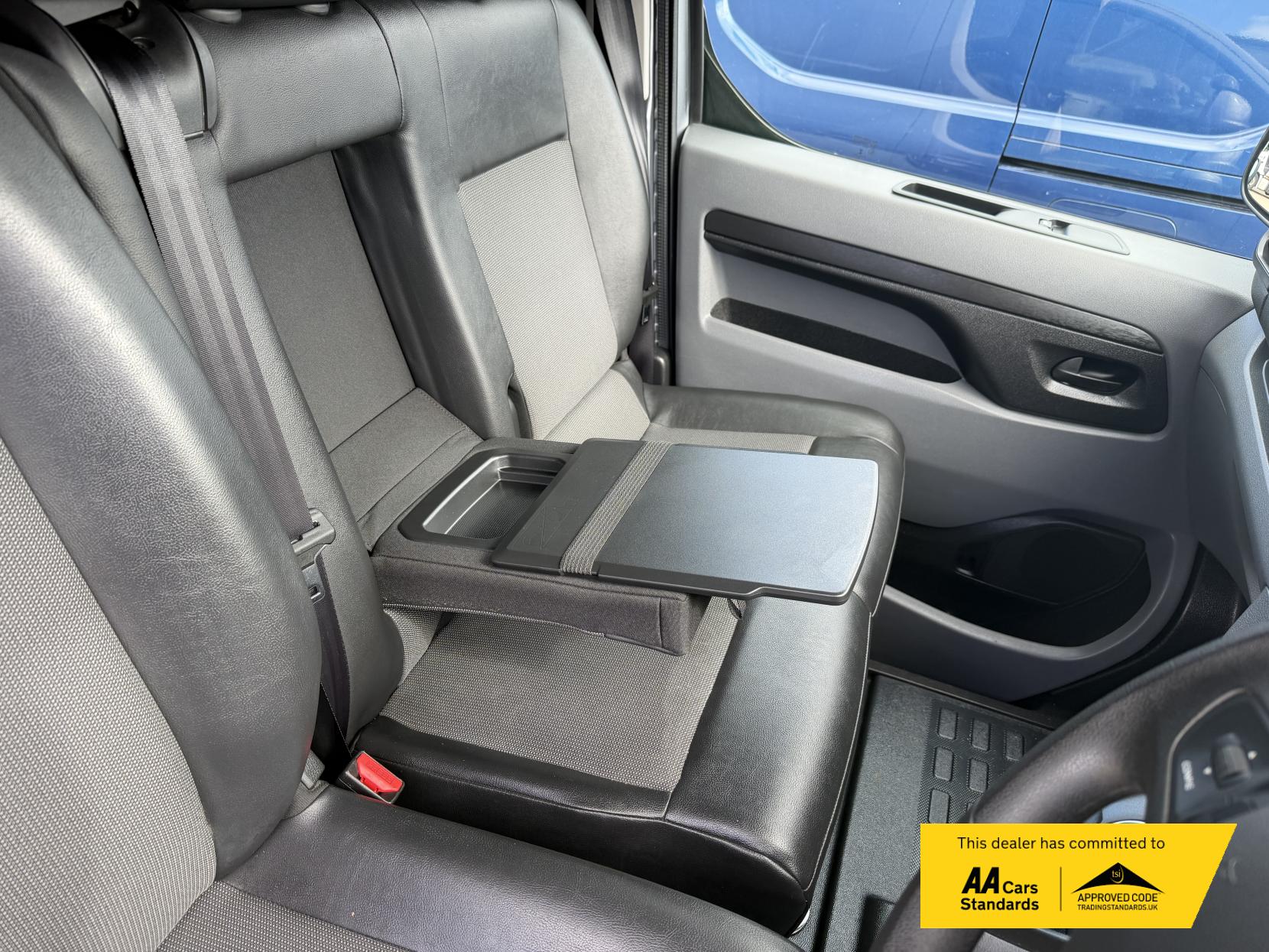 Vauxhall Vivaro 2.0 Turbo D 3100 Elite Panel Van 5dr Diesel Auto L1 H1 Euro 6 (s/s) (180 ps)