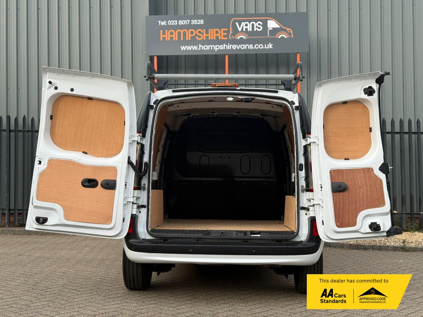 Renault Kangoo Maxi 1.5 dCi ENERGY LL21 Business+ Panel Van 6dr Diesel Manual L3 H1 Euro 6 (s/s) (95 ps)
