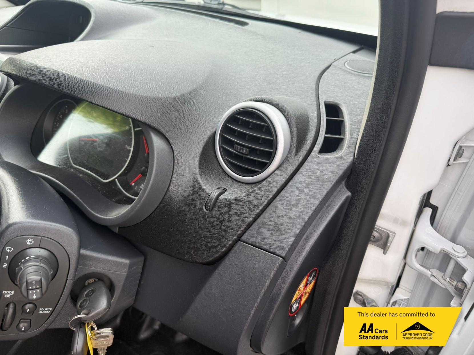 Renault Kangoo Maxi 1.5 dCi ENERGY LL21 Business+ Panel Van 6dr Diesel Manual L3 H1 Euro 6 (s/s) (95 ps)
