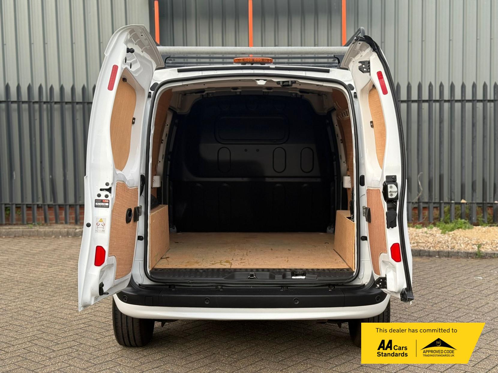 Renault Kangoo Maxi 1.5 dCi ENERGY LL21 Business+ Panel Van 6dr Diesel Manual L3 H1 Euro 6 (s/s) (95 ps)
