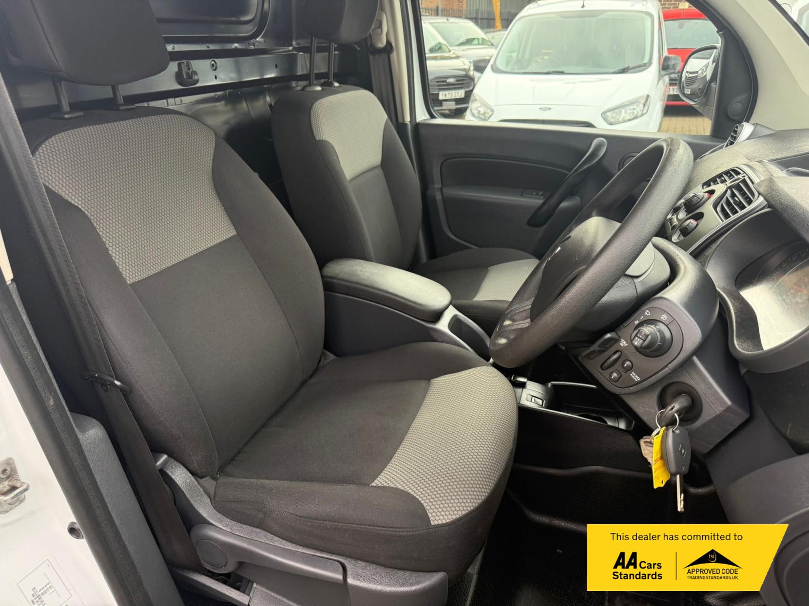 Renault Kangoo Maxi 1.5 dCi ENERGY LL21 Business+ Panel Van 6dr Diesel Manual L3 H1 Euro 6 (s/s) (95 ps)